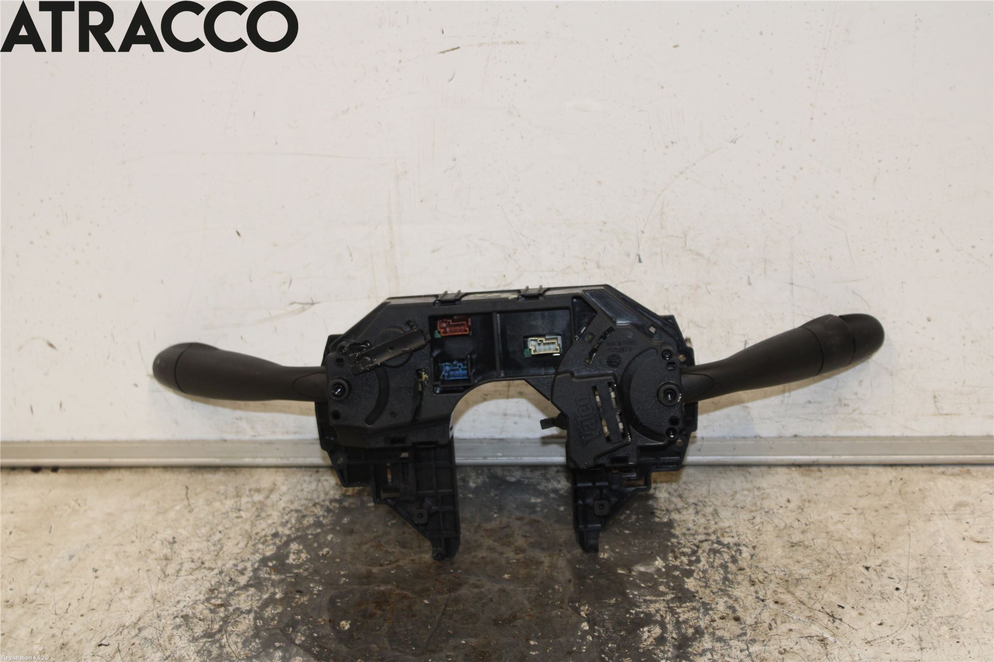 Citroen C4 I   05-10 Bryter Ratt Kombi H Og V