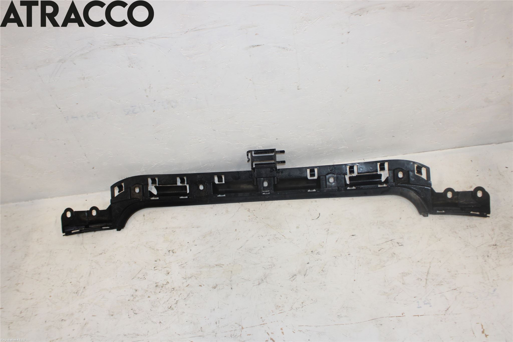 BMW 1 E87/81 5D/3D 03-11 Støtfanger Bak Midt Del