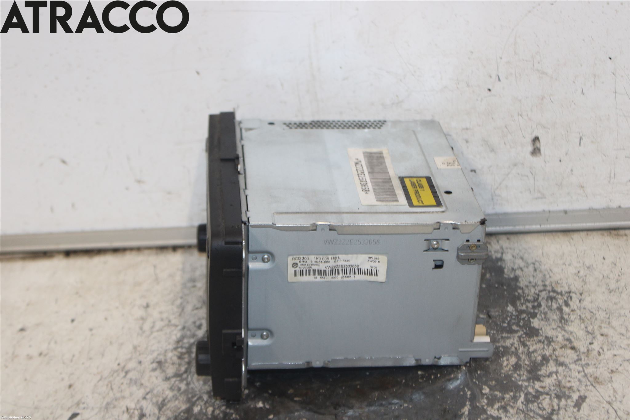 Volkswagen VW GOLF V 04-09 Stereo Radio Med Cd