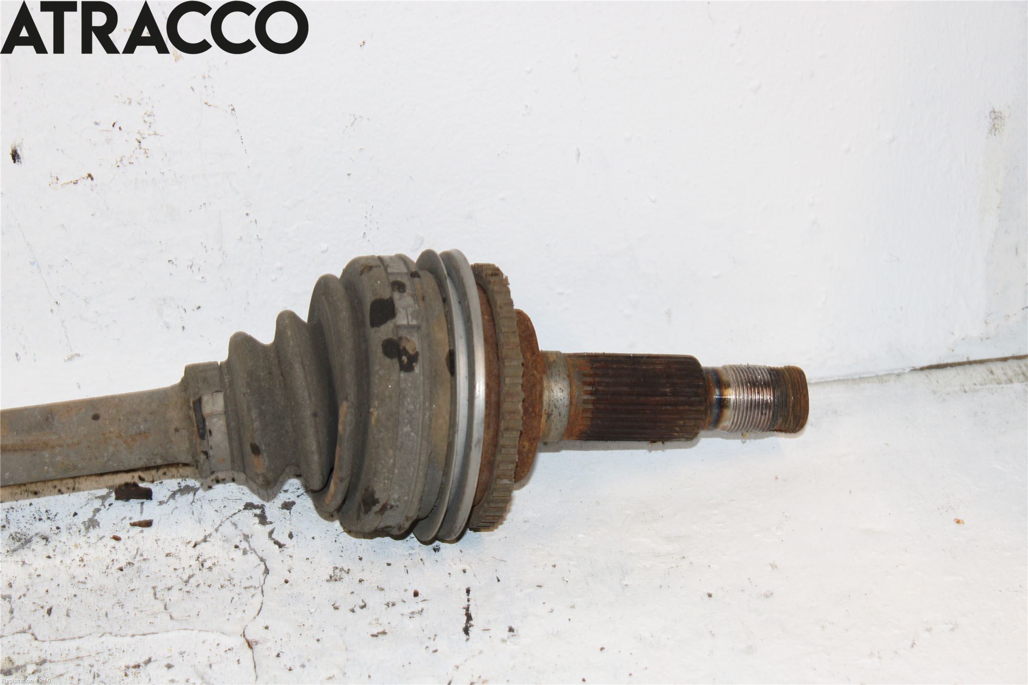 Toyota HI-ACE 95-05 Drivaksel Bak Kompl Høyre