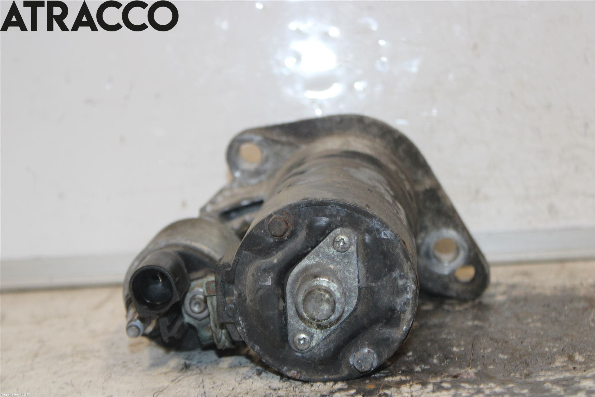 Volkswagen VW CADDY 11-15 Startmotor