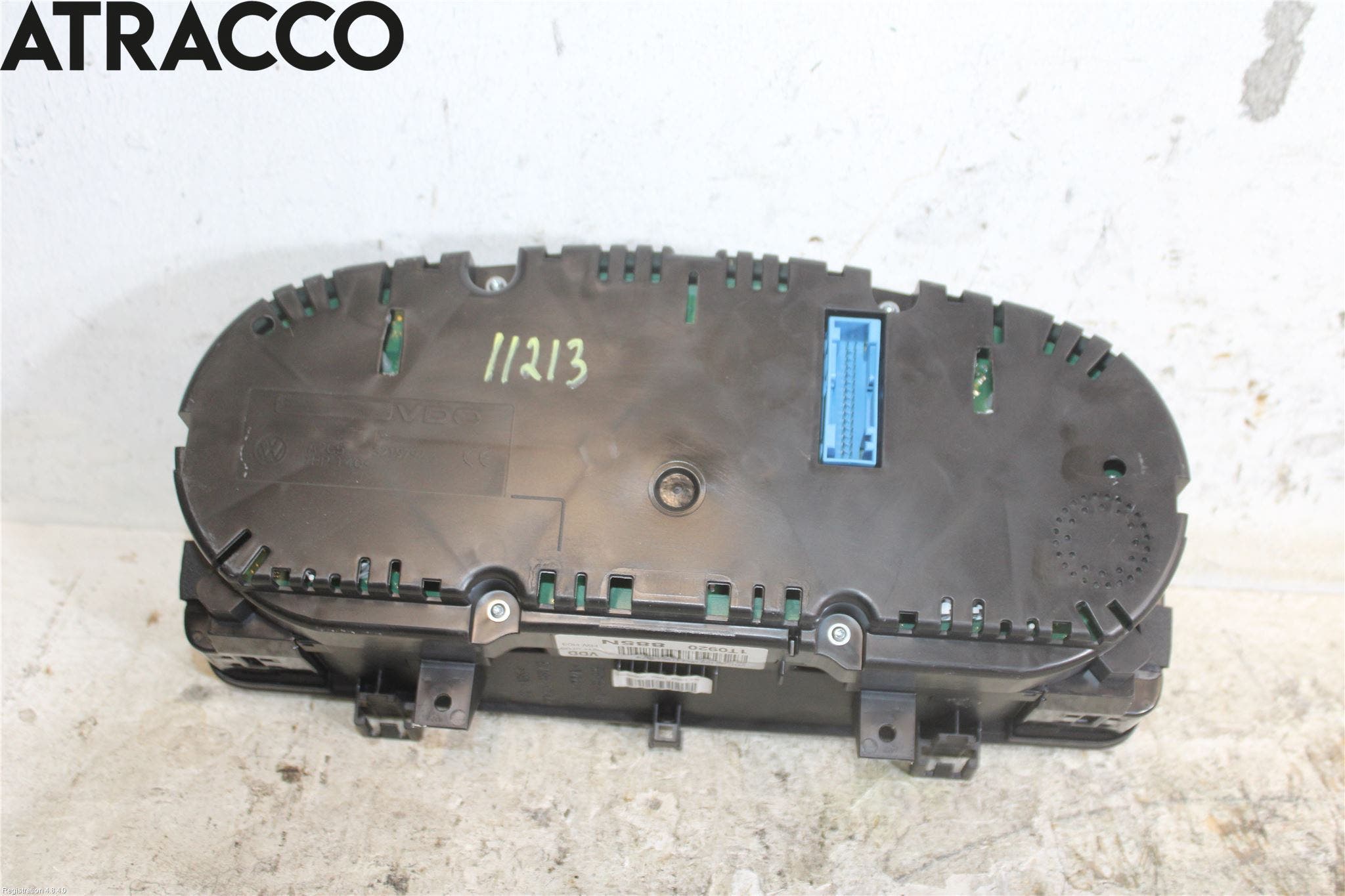 Volkswagen VW TOURAN 10-15 Instr Kombinert