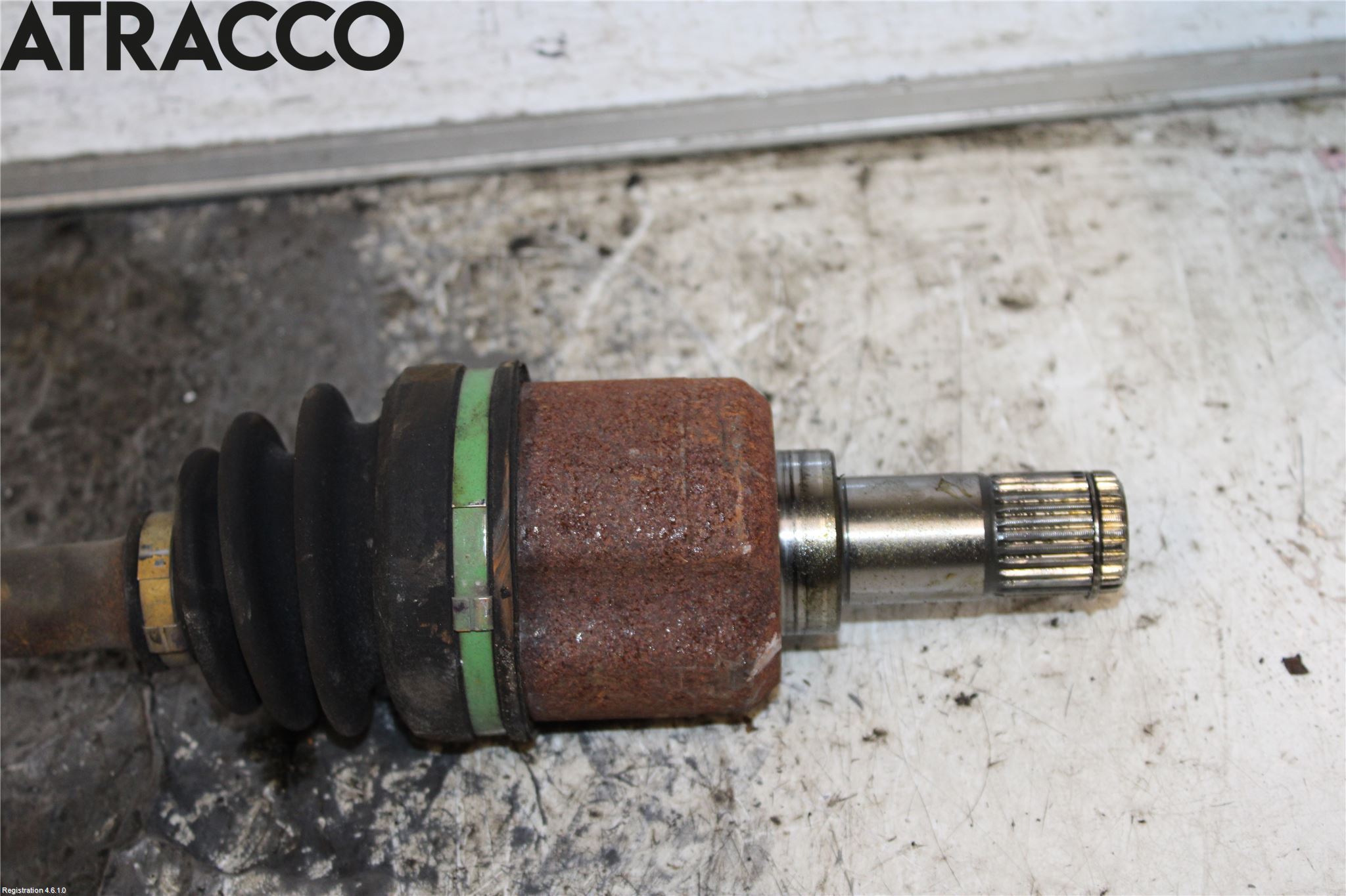 Mitsubishi OUTLANDER 13-21 Drivaksel Foran Kompl Venstre