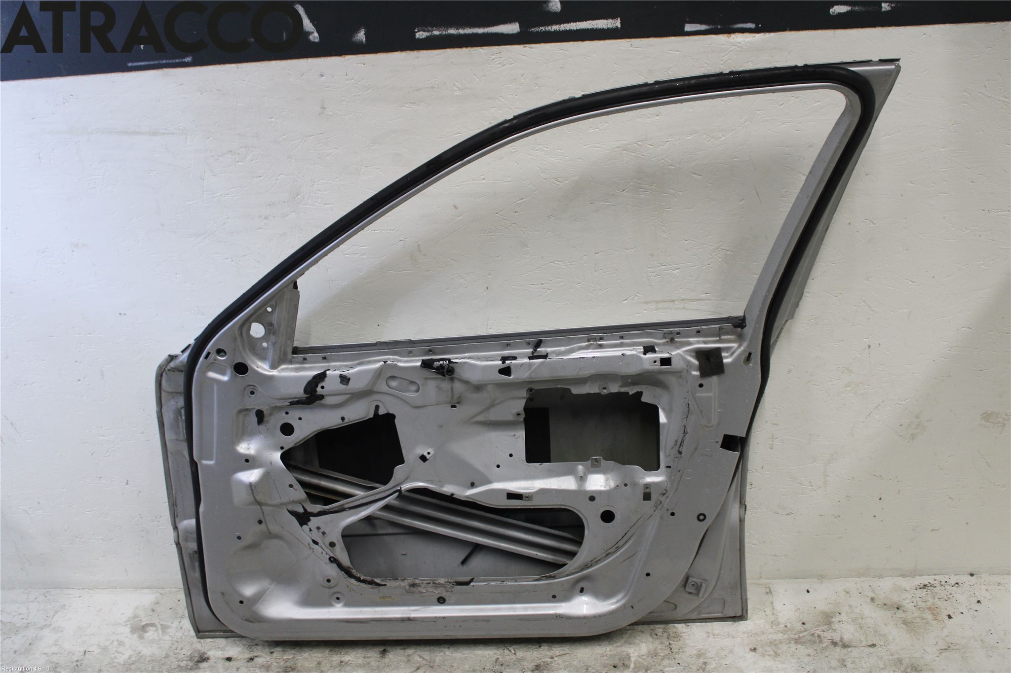 BMW 3 E46      98-05 Dør 4D Foran Høyre