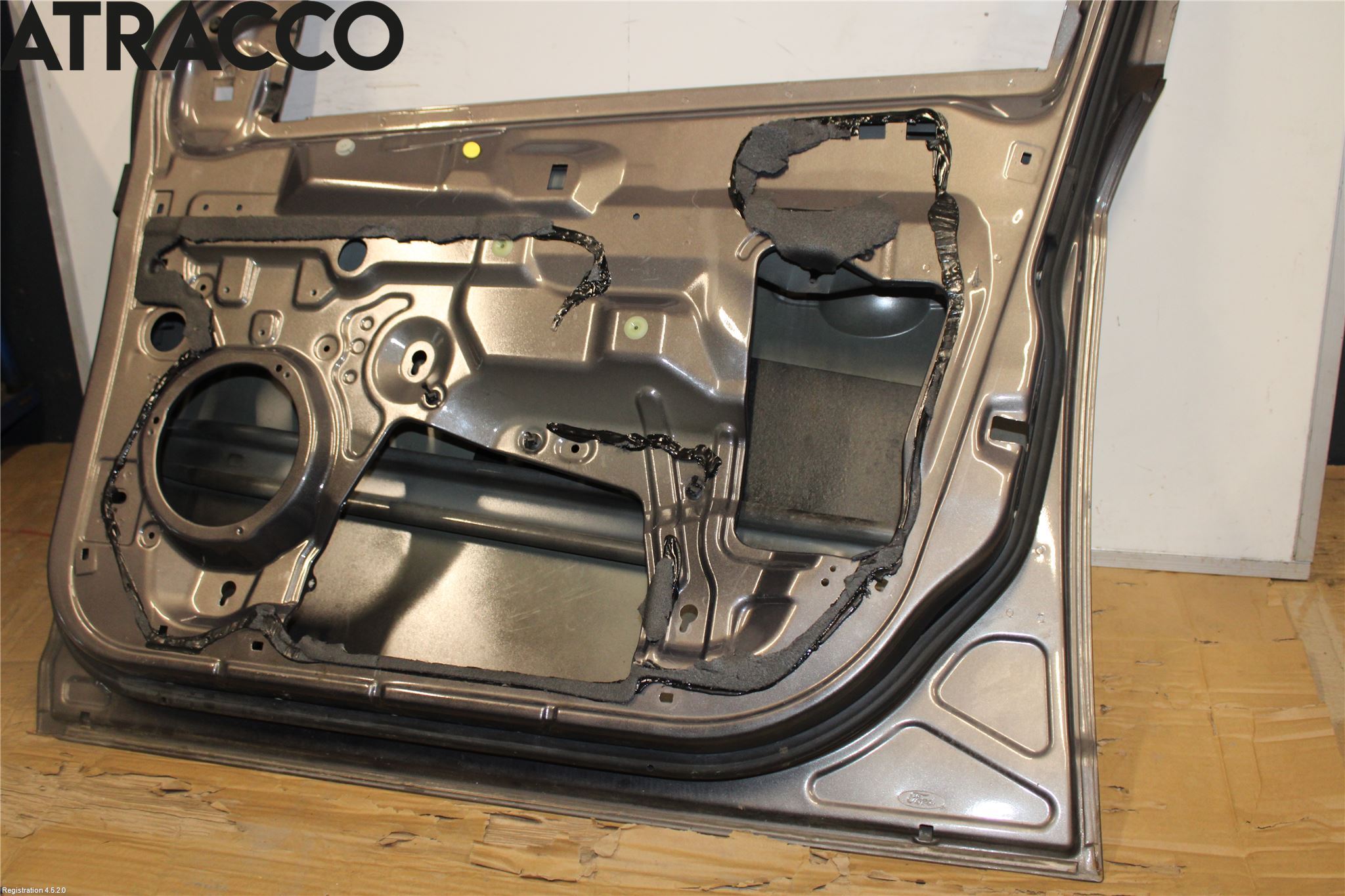 Ford MONDEO 07-15 Dør 4D Foran Høyre