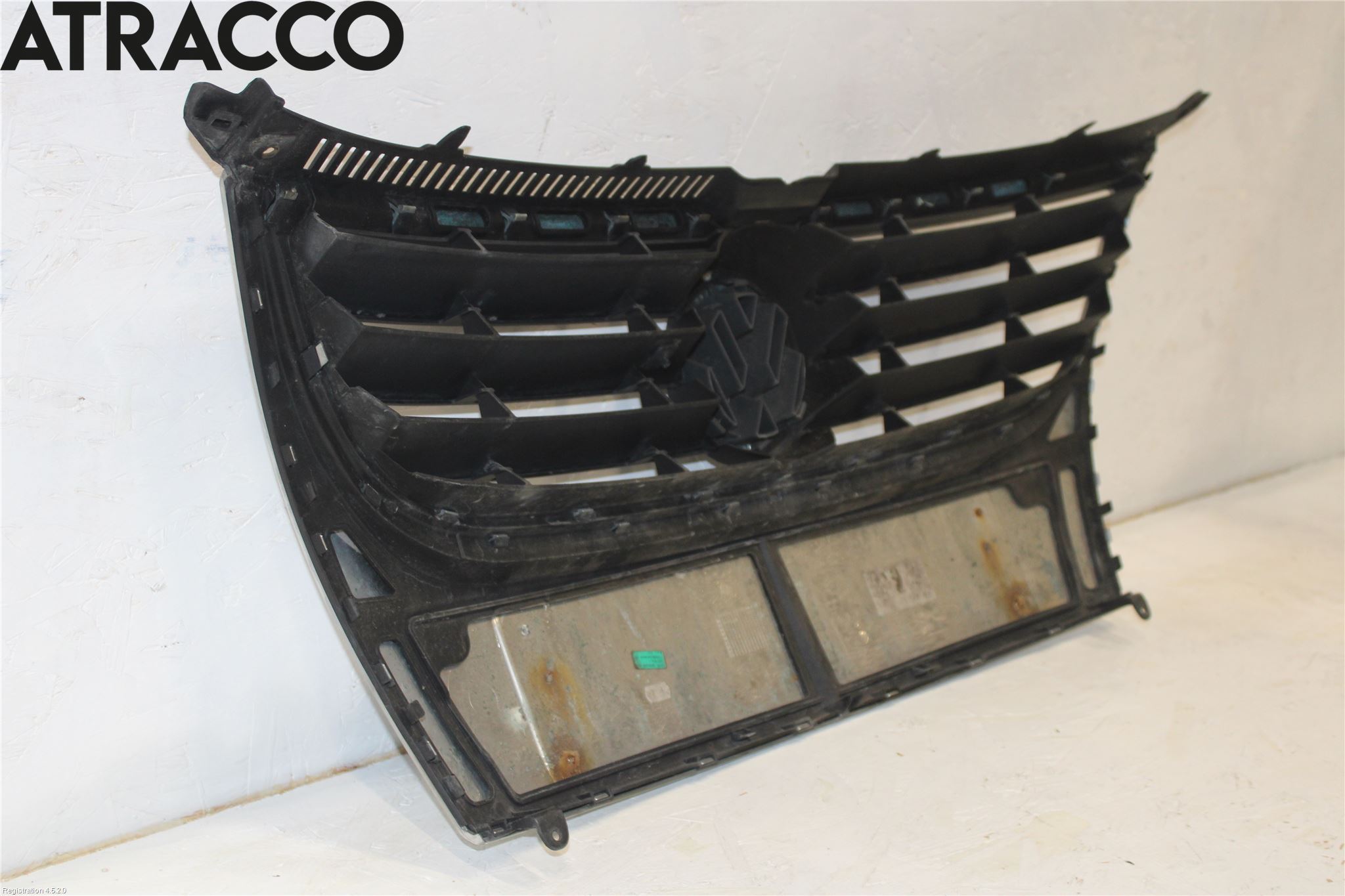Volkswagen VW TOURAN 03-10 Grill Komplett