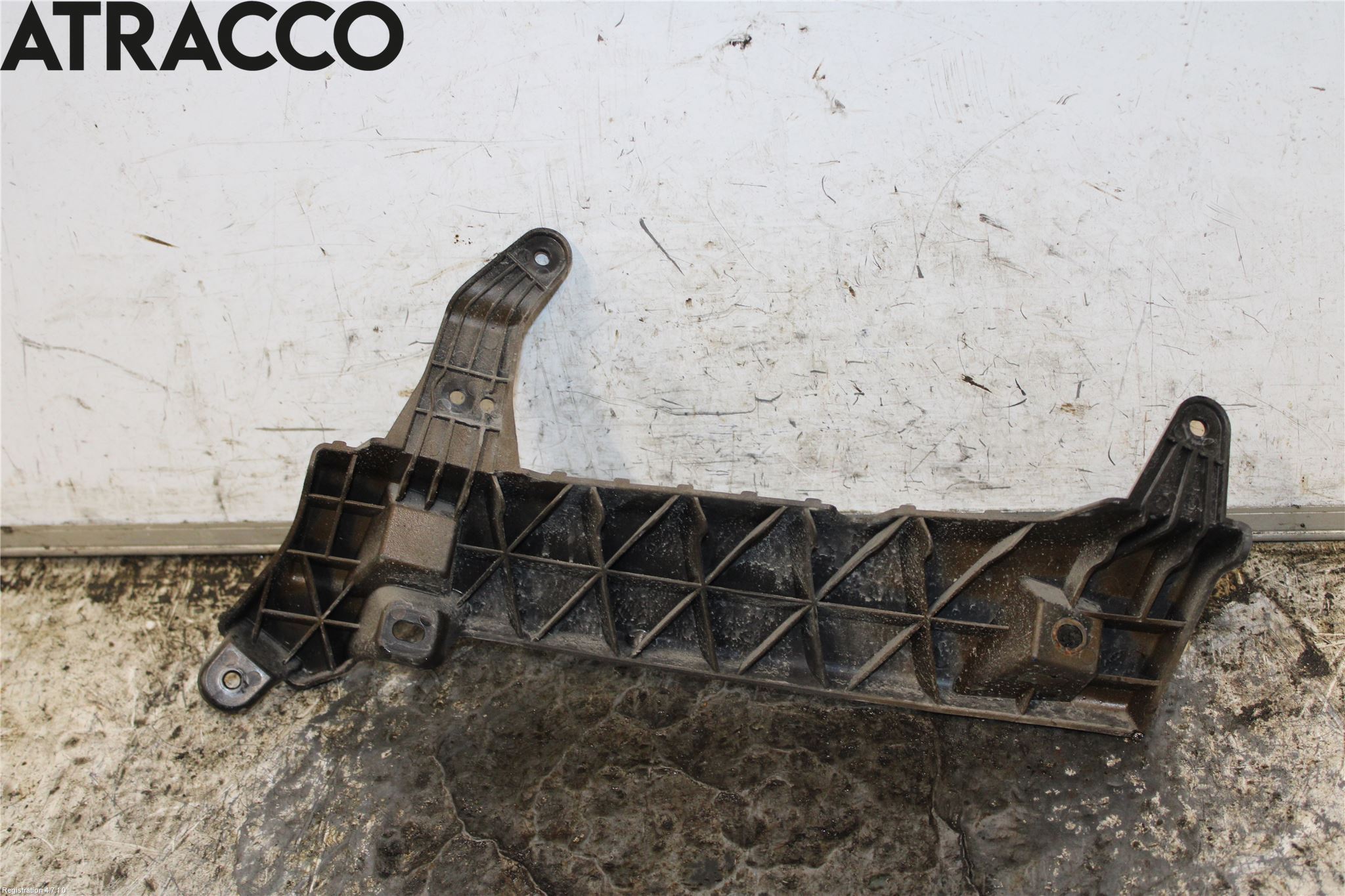 Hyundai KONA/ELECTRIC OS 18-23 Støtfangerfeste Bak Venstre