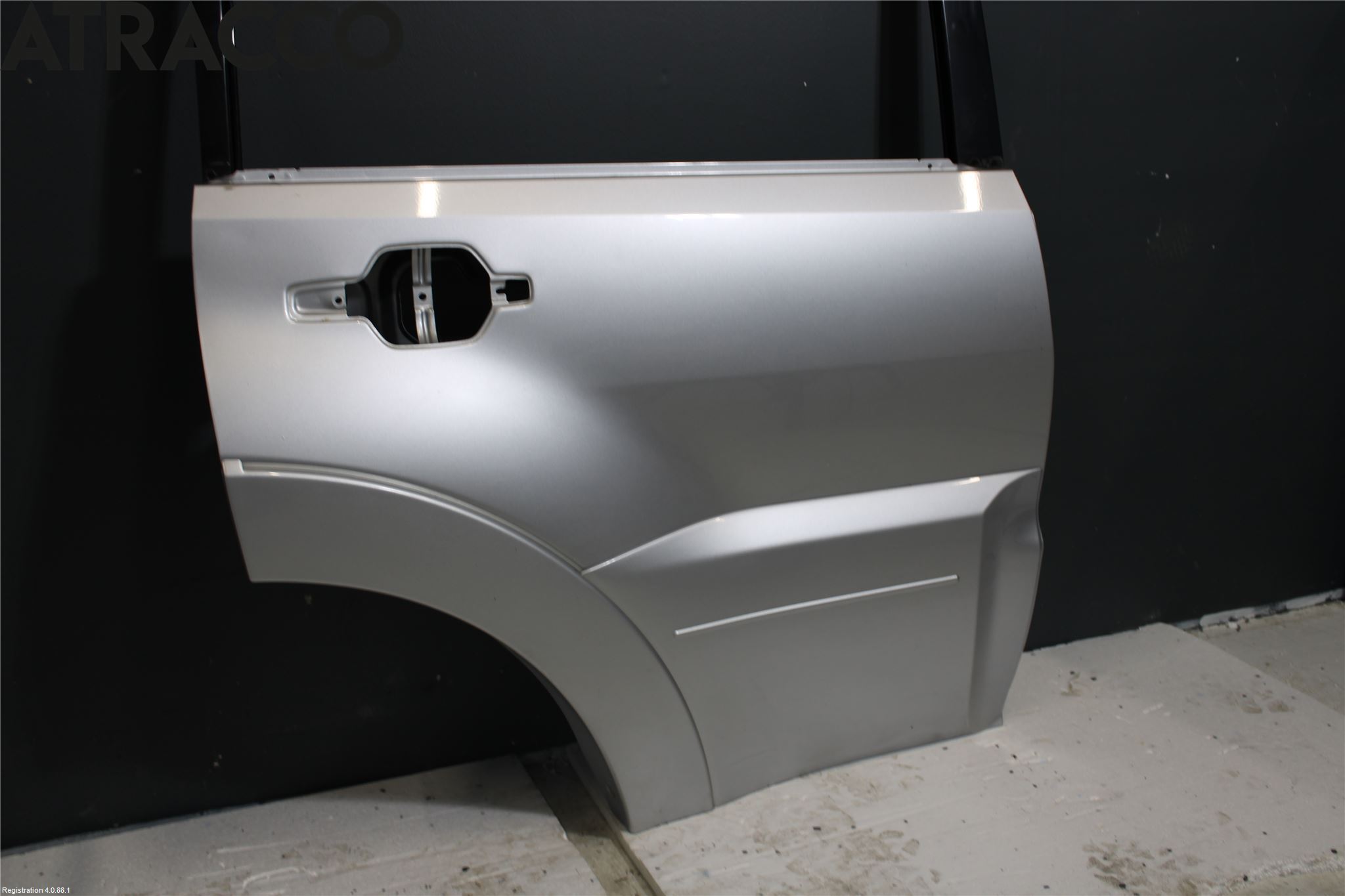 Mitsubishi PAJERO 06-15 Dør 4D Bak Høyre