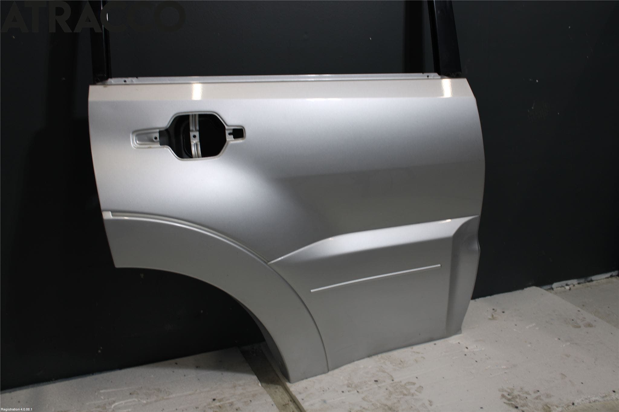 Mitsubishi PAJERO 06-15 Dør 4D Bak Høyre
