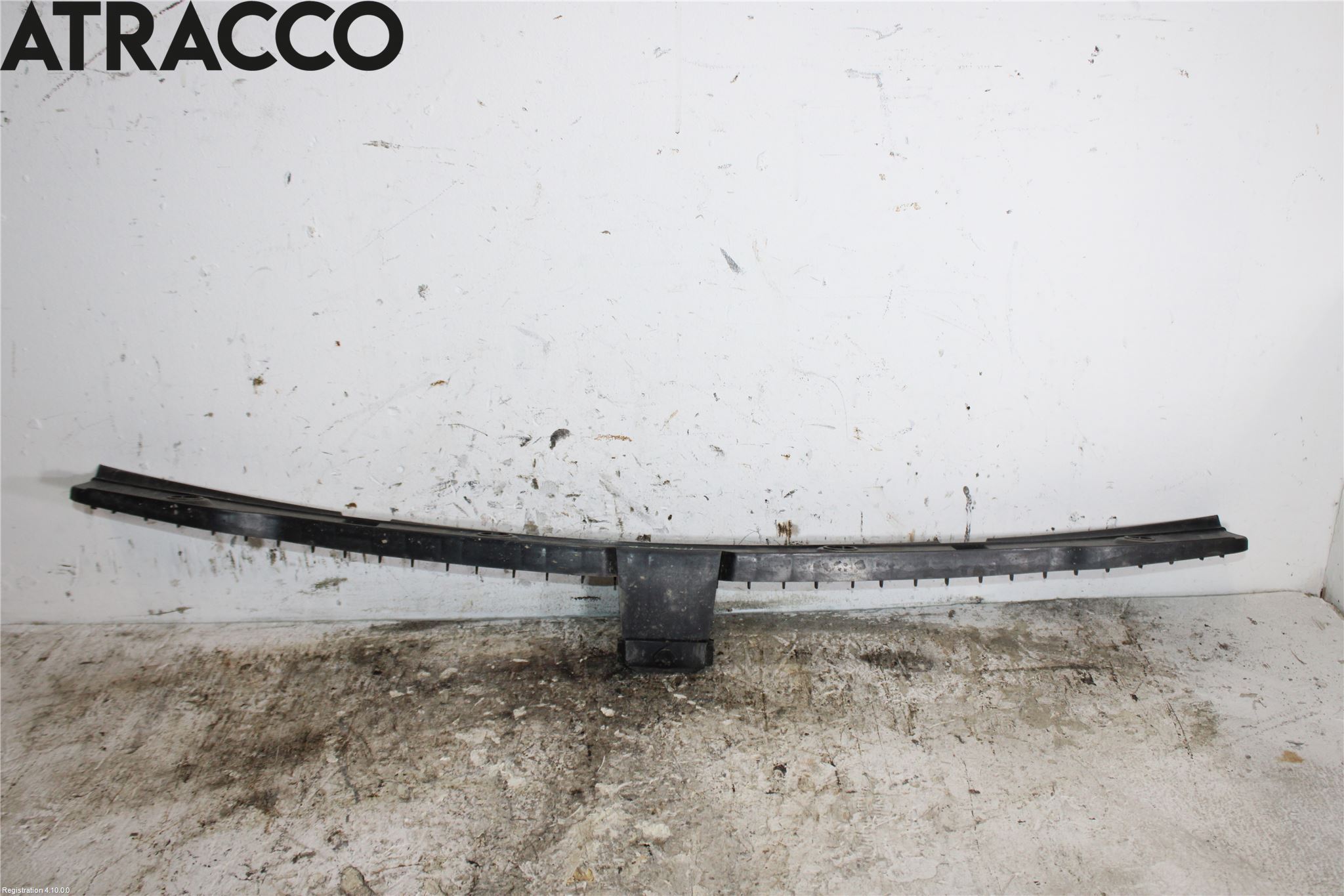 Volkswagen VW GOLF V 04-09 Støtfanger Bak Midt Del