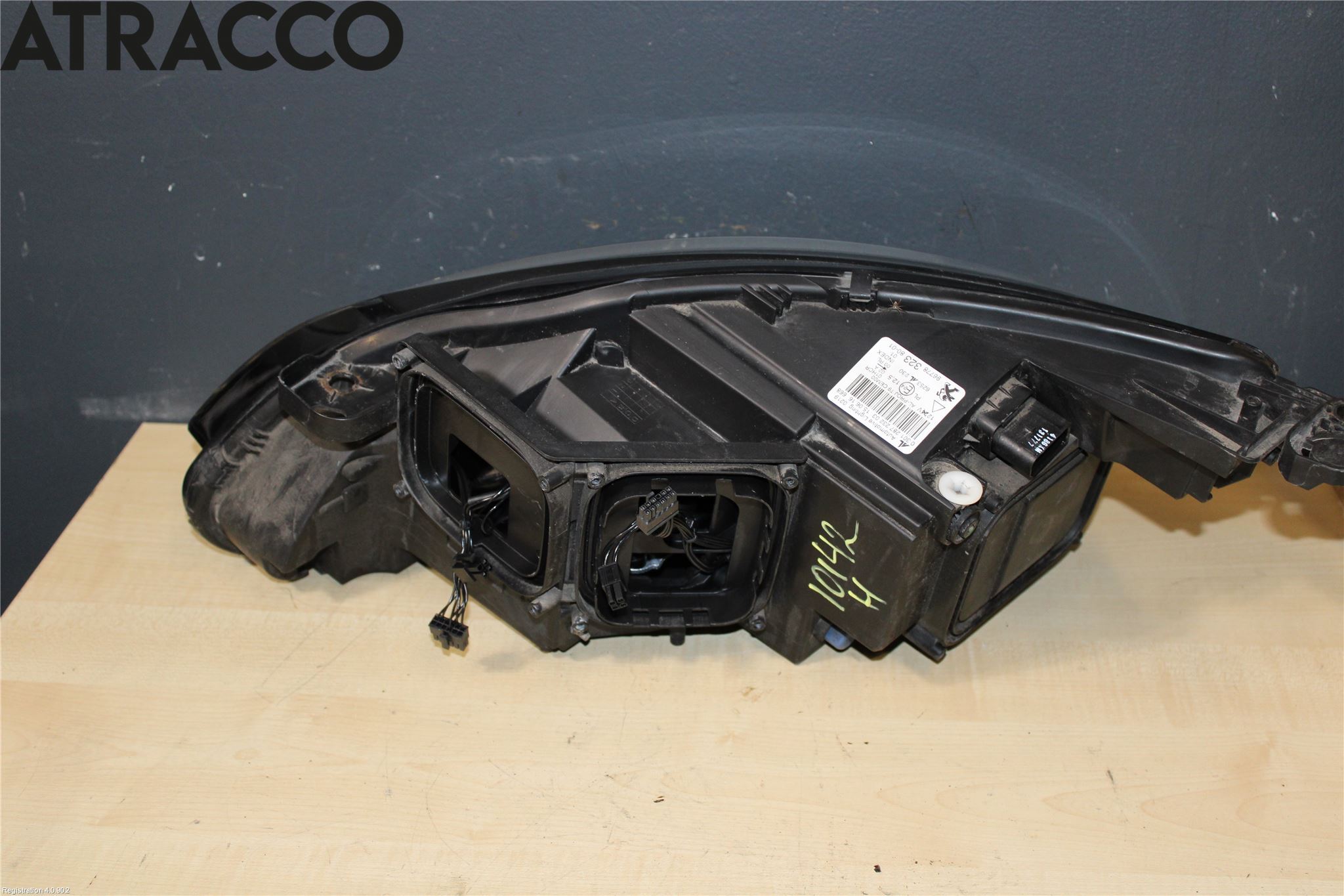 Peugeot 308 14-21 Frontlykt Høyre