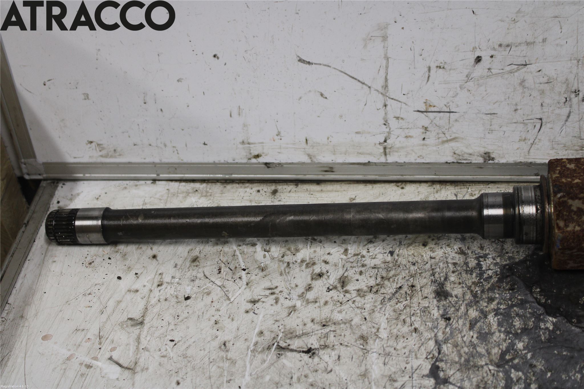 BMW X1 E84 10-15 Drivaksel Foran Kompl Høyre