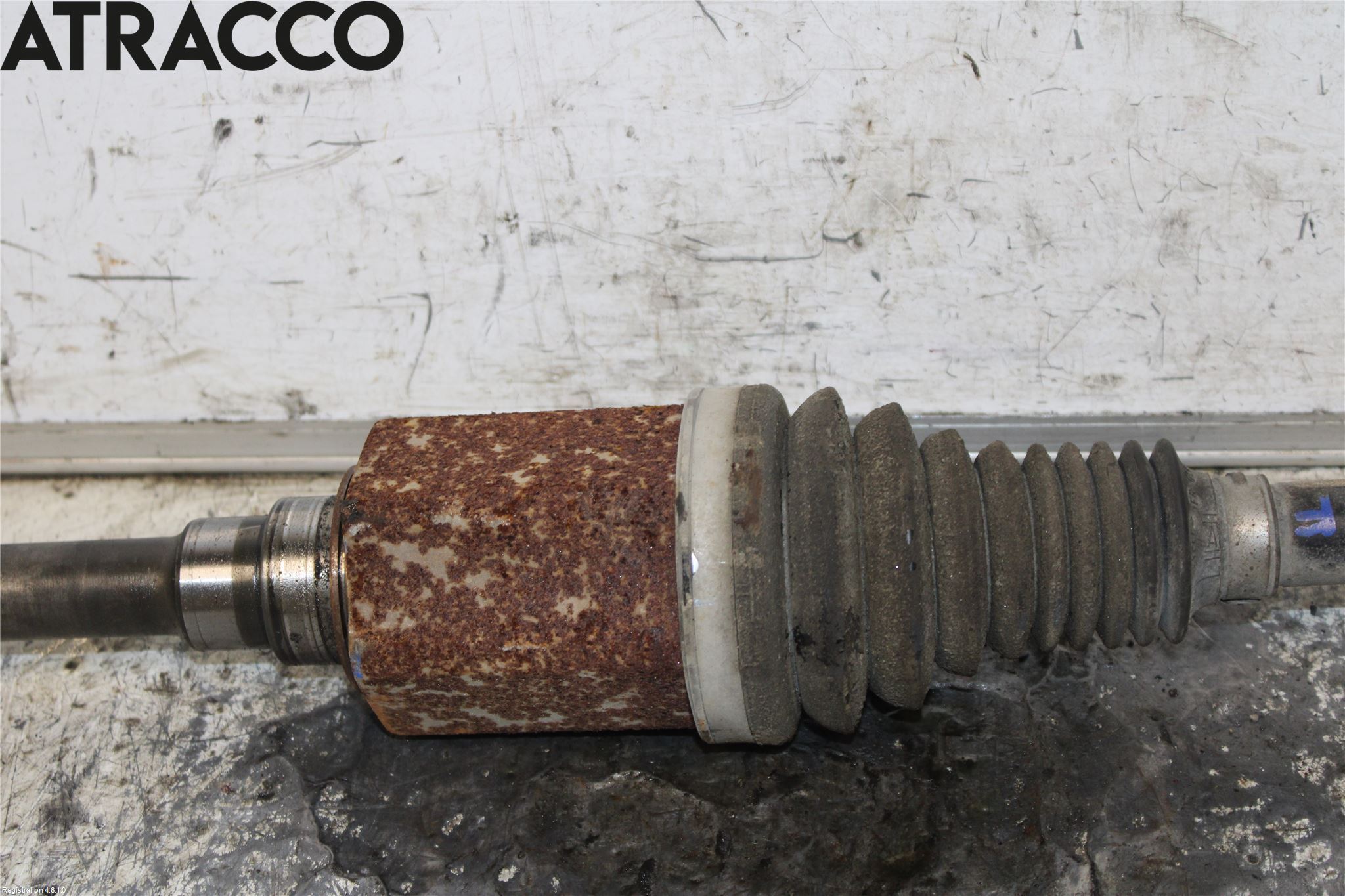 BMW X1 E84 10-15 Drivaksel Foran Kompl Høyre