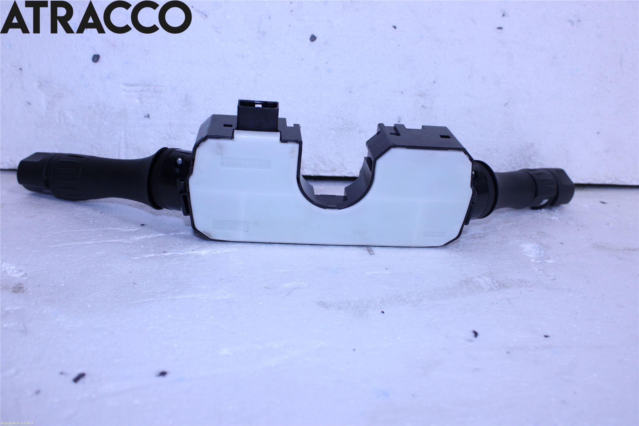 Nissan LEAF 11-17 Bryter Ratt Kombi H Og V