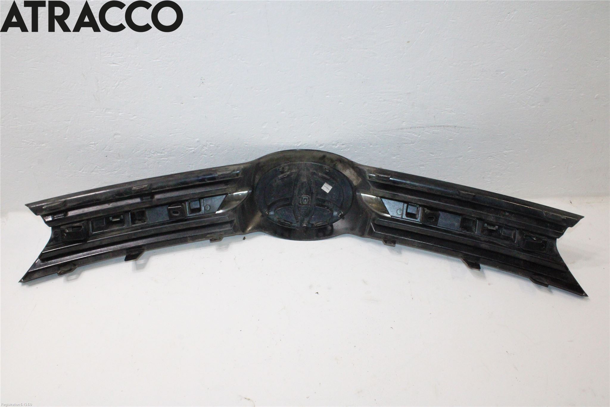 Toyota PROACE II 16- Grill Komplett