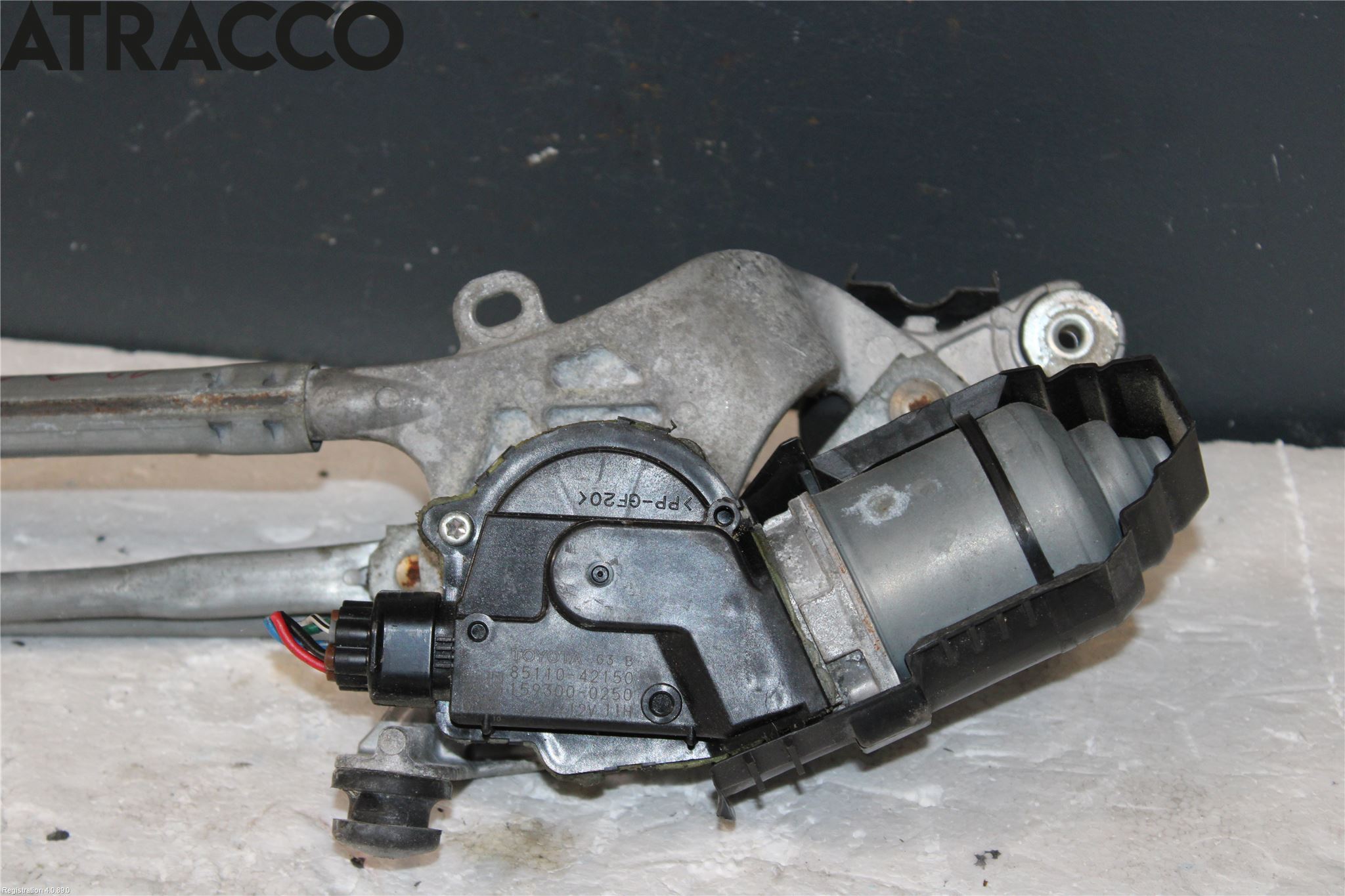 Toyota RAV 4 06-12 Viskermotor Frontrute