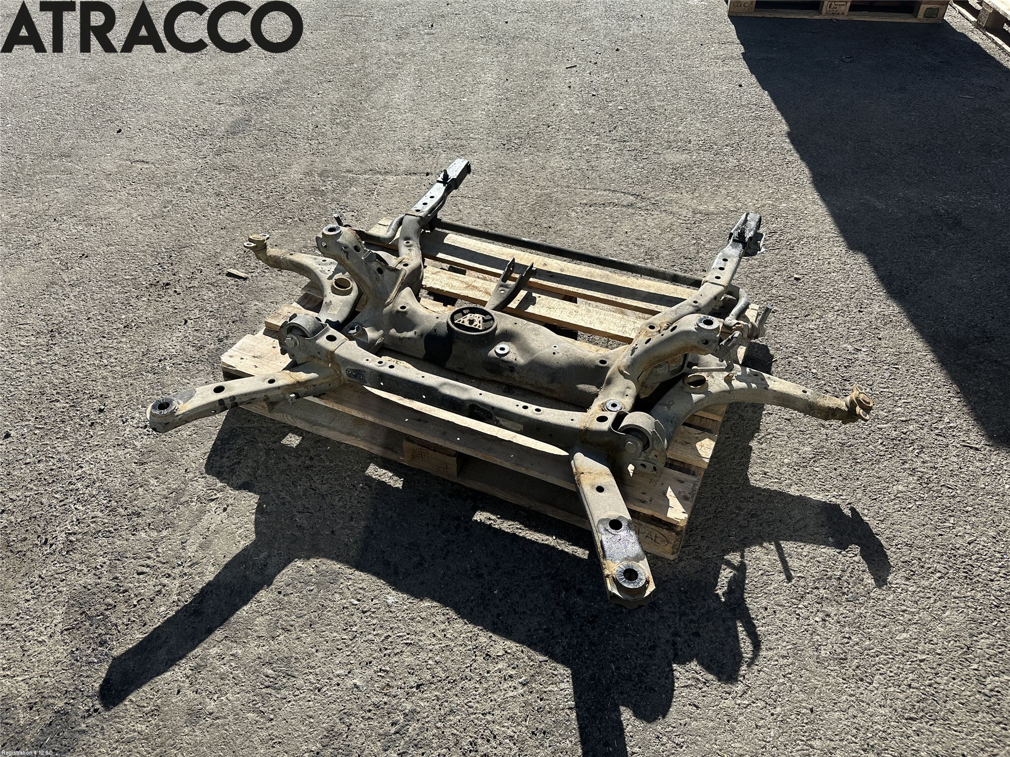 Volkswagen VW CRAFTER II / E-CRAFTER 17- Forstillingsbjelke(Tvergående)