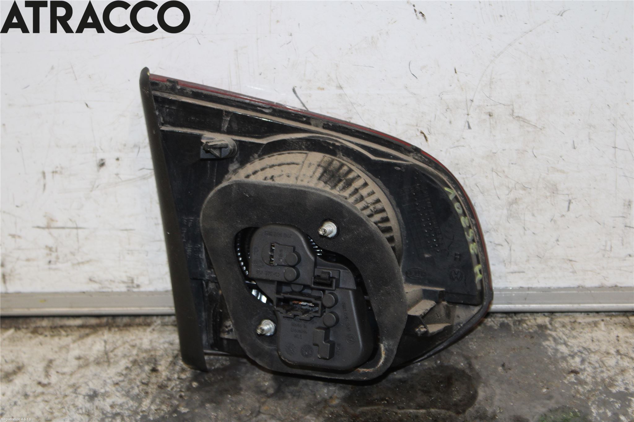 Volkswagen VW GOLF VI 09-13 Baklykt Høyre  På Luke(Indre)