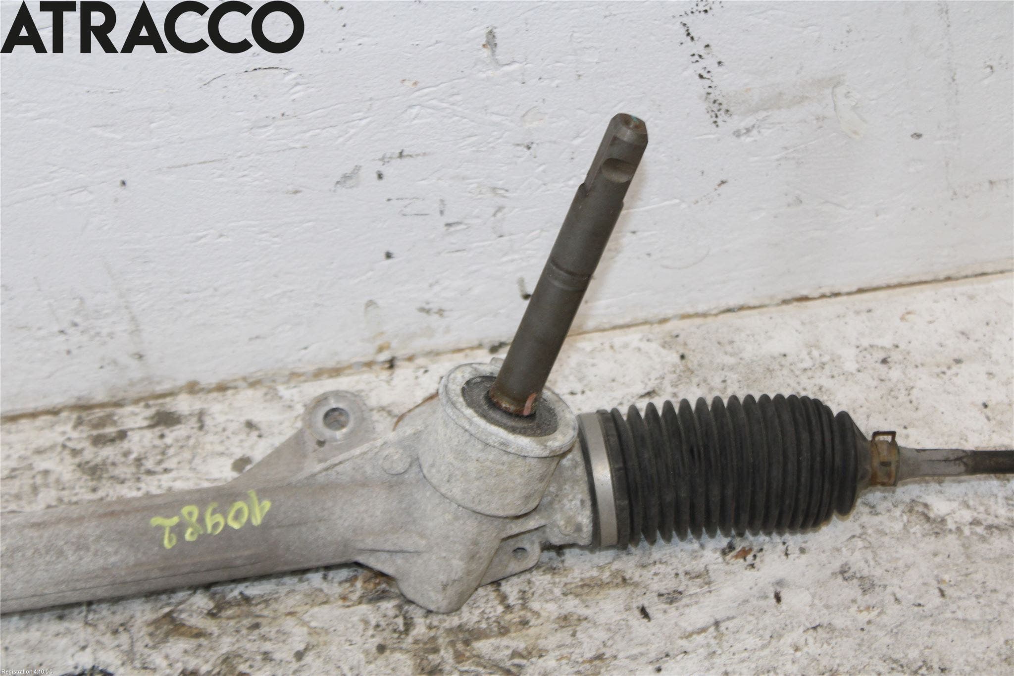 Nissan LEAF 11-17 Snekke - Tannstang