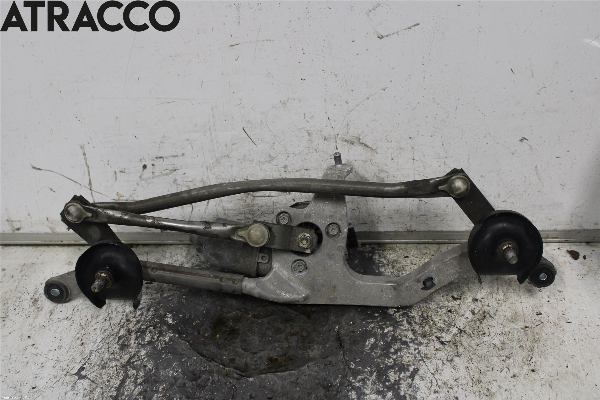 Toyota AURIS 13-19 Viskermotor Frontrute