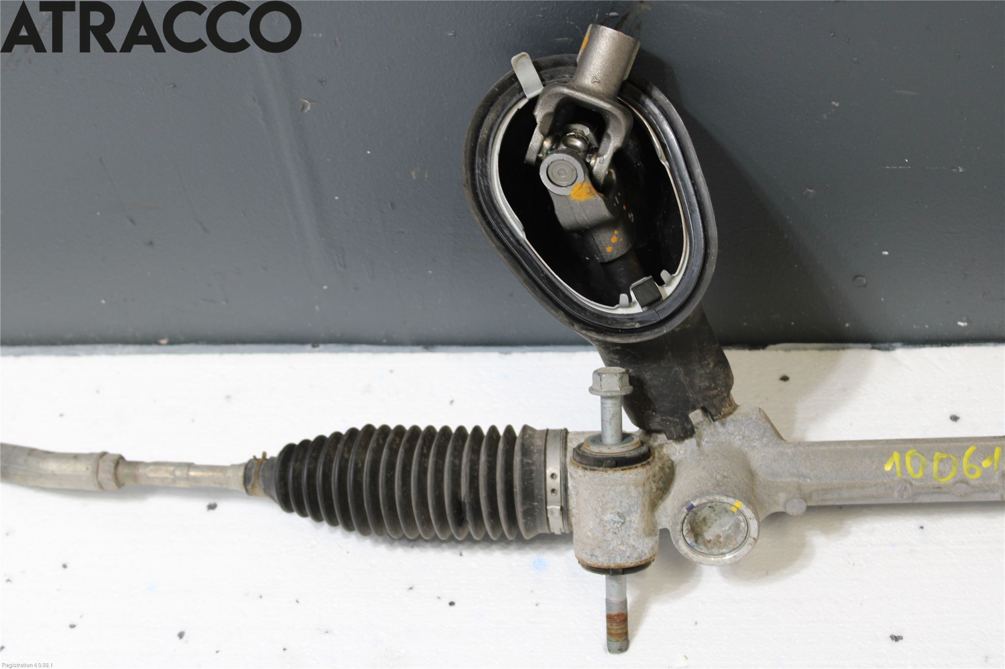 Toyota YARIS XP130 15-20 Snekke - Tannstang