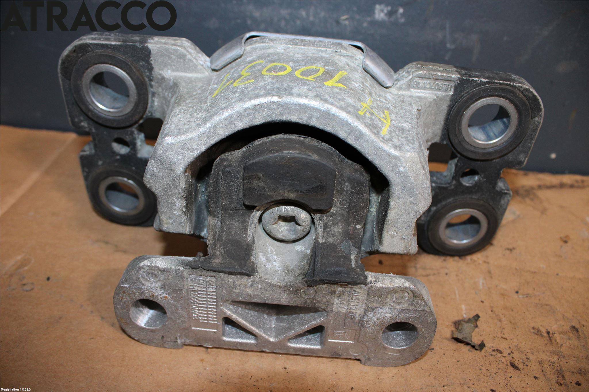 Volvo V70 08-13 Motor Feste Gummi