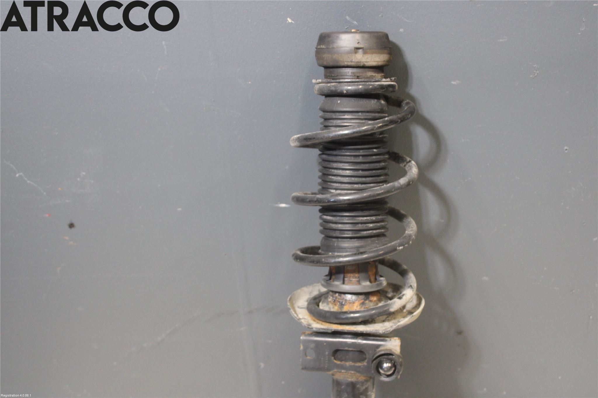 Volkswagen VW POLO 10-17 Fjærbein Foran Venstre