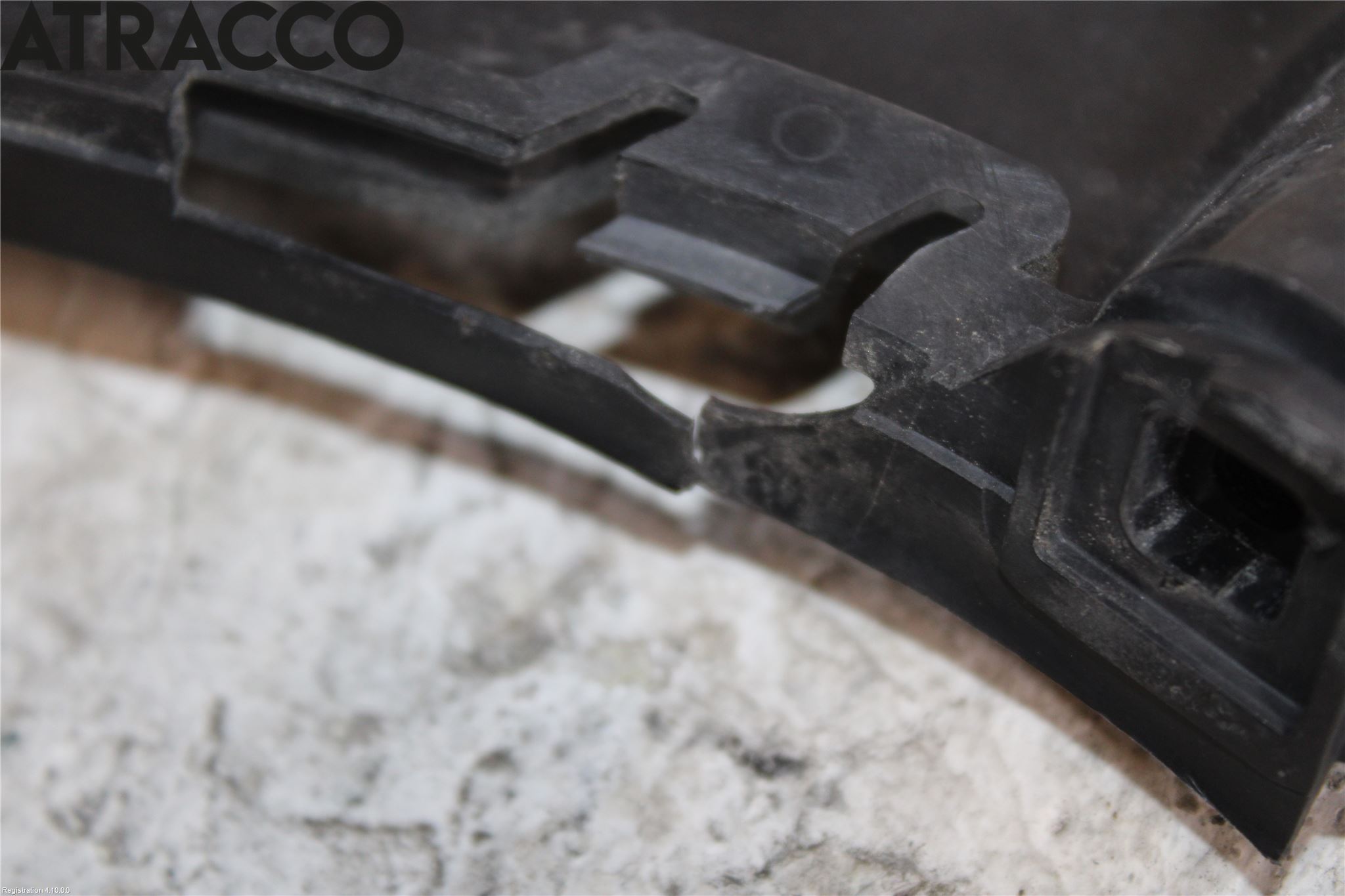 Volvo C30 10-13 Støtfangerfeste Bak Venstre