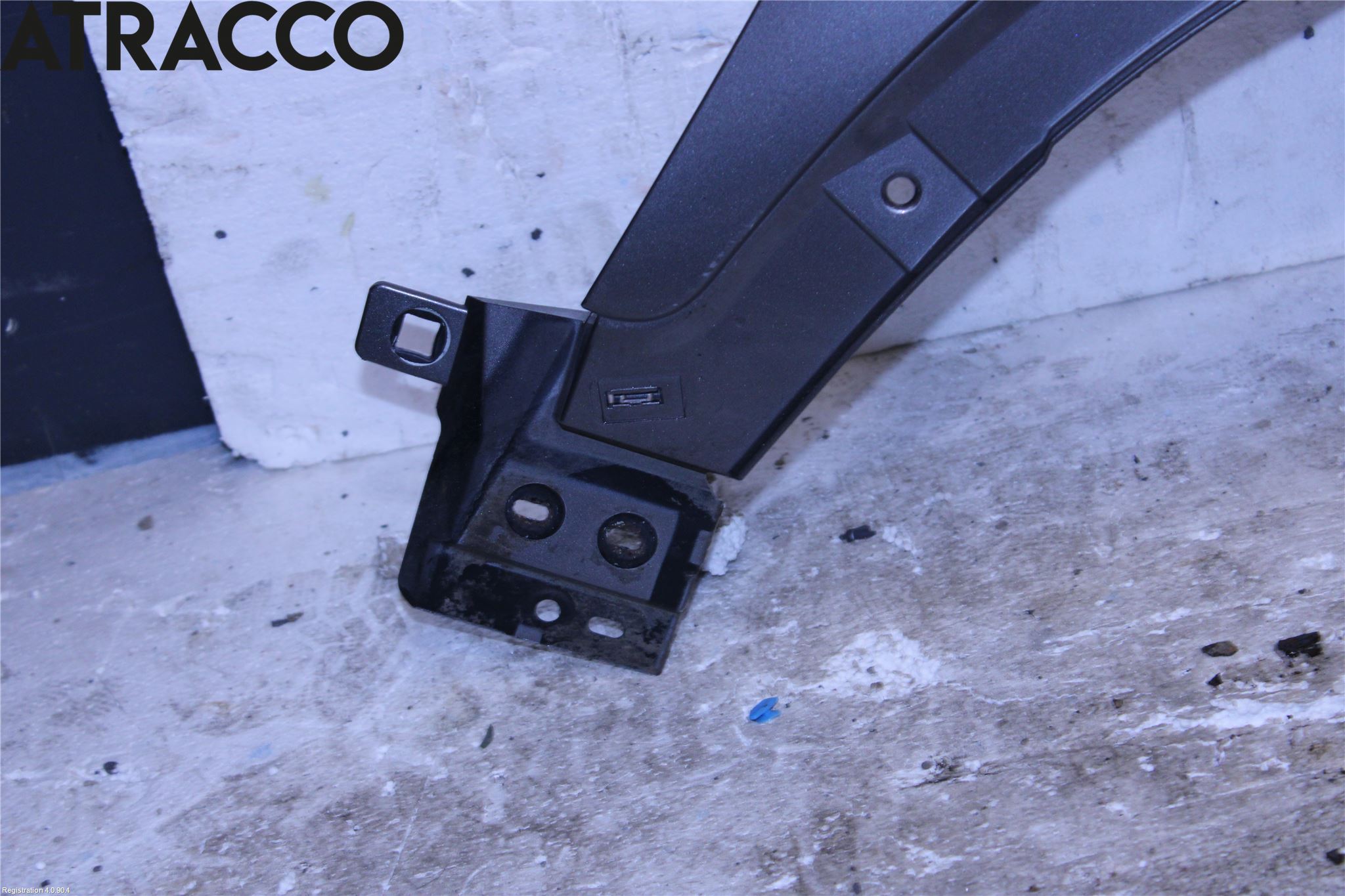 Renault CAPTUR 13-19 Skjerm Foran Høyre