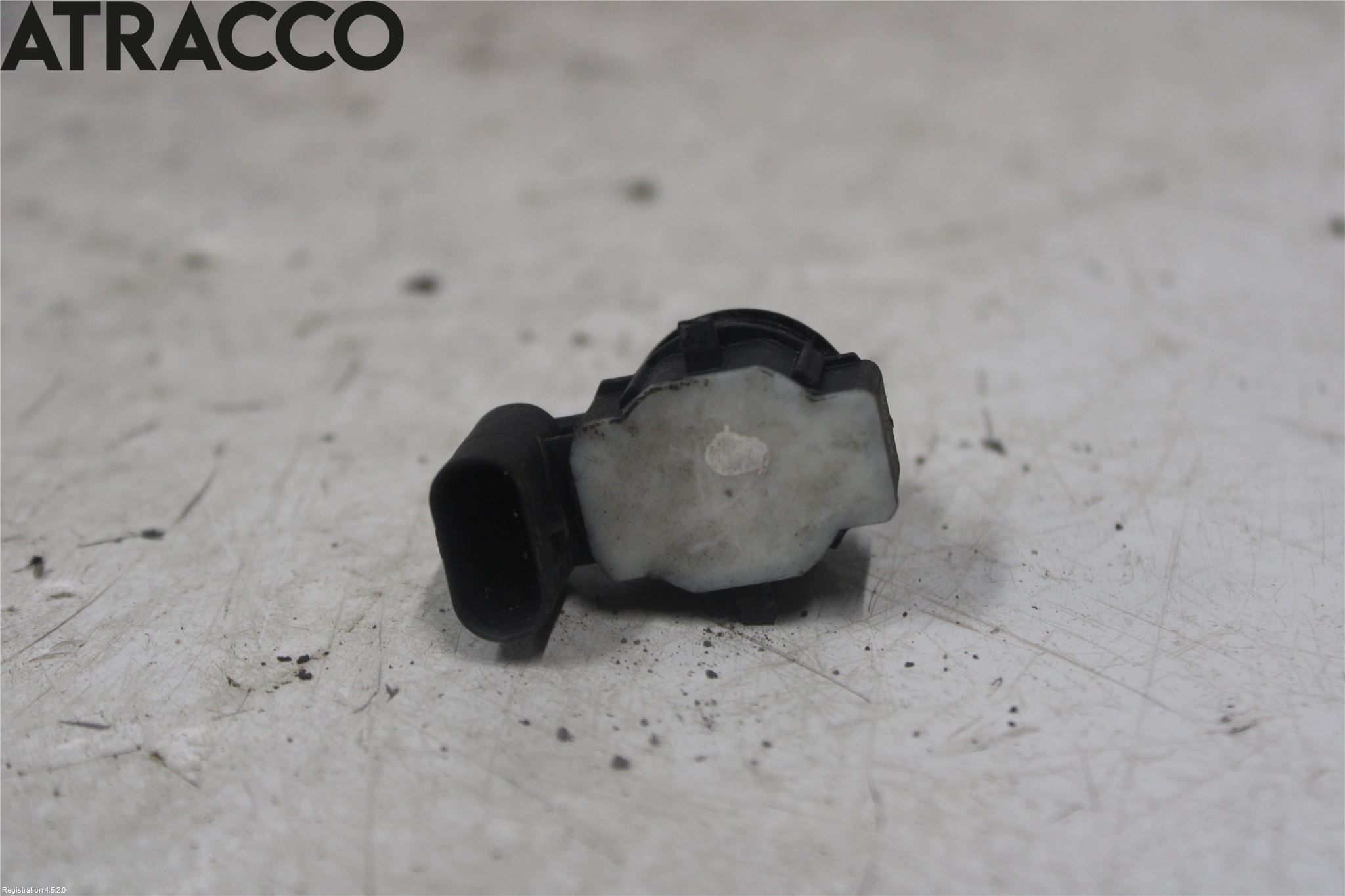 Tesla MODEL S 13- Sensor Parkering Front