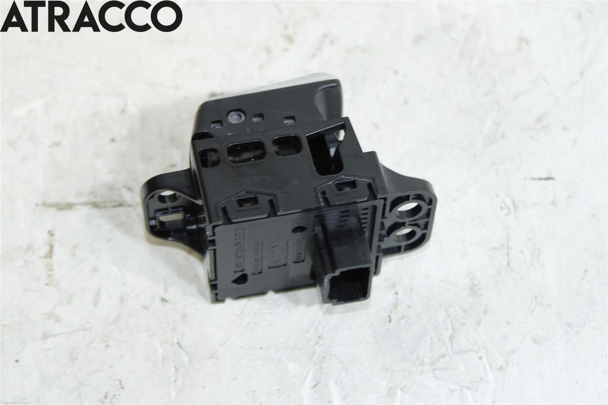 Nissan QASHQAI 14-17 Bryter Parkeringsbrems