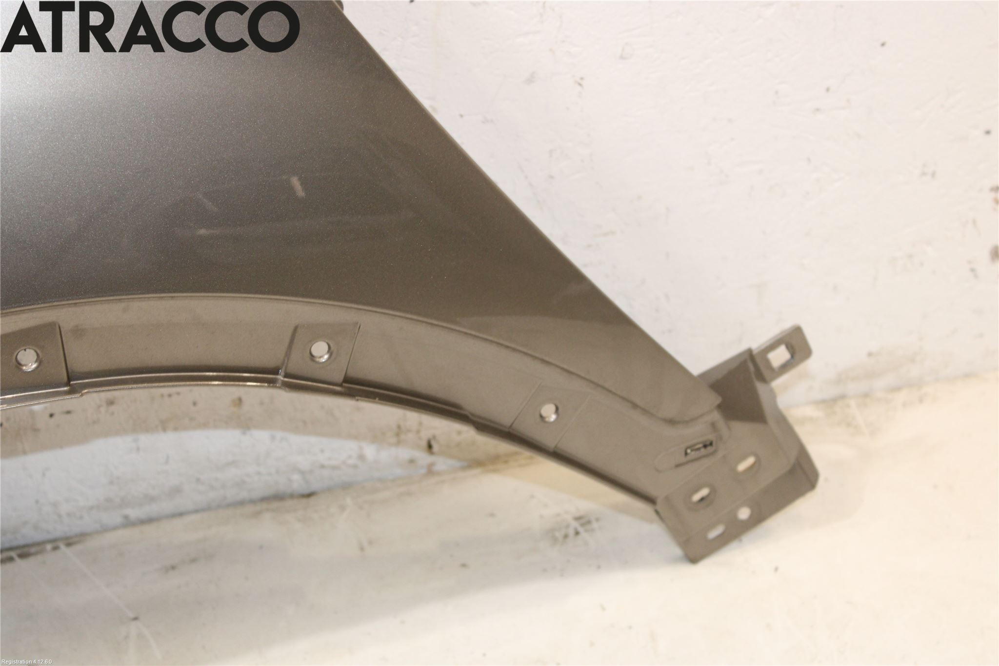 Renault CAPTUR 13-19 Skjerm Foran Venstre