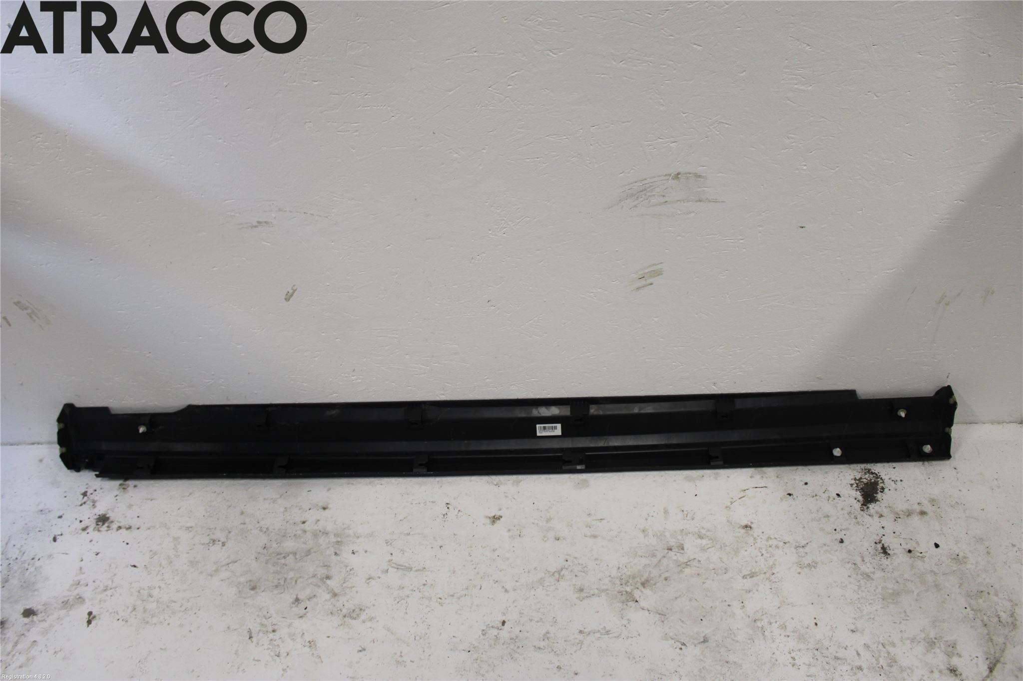 Volvo XC40/RECHARGE 18- Kanalskjørt Venstre