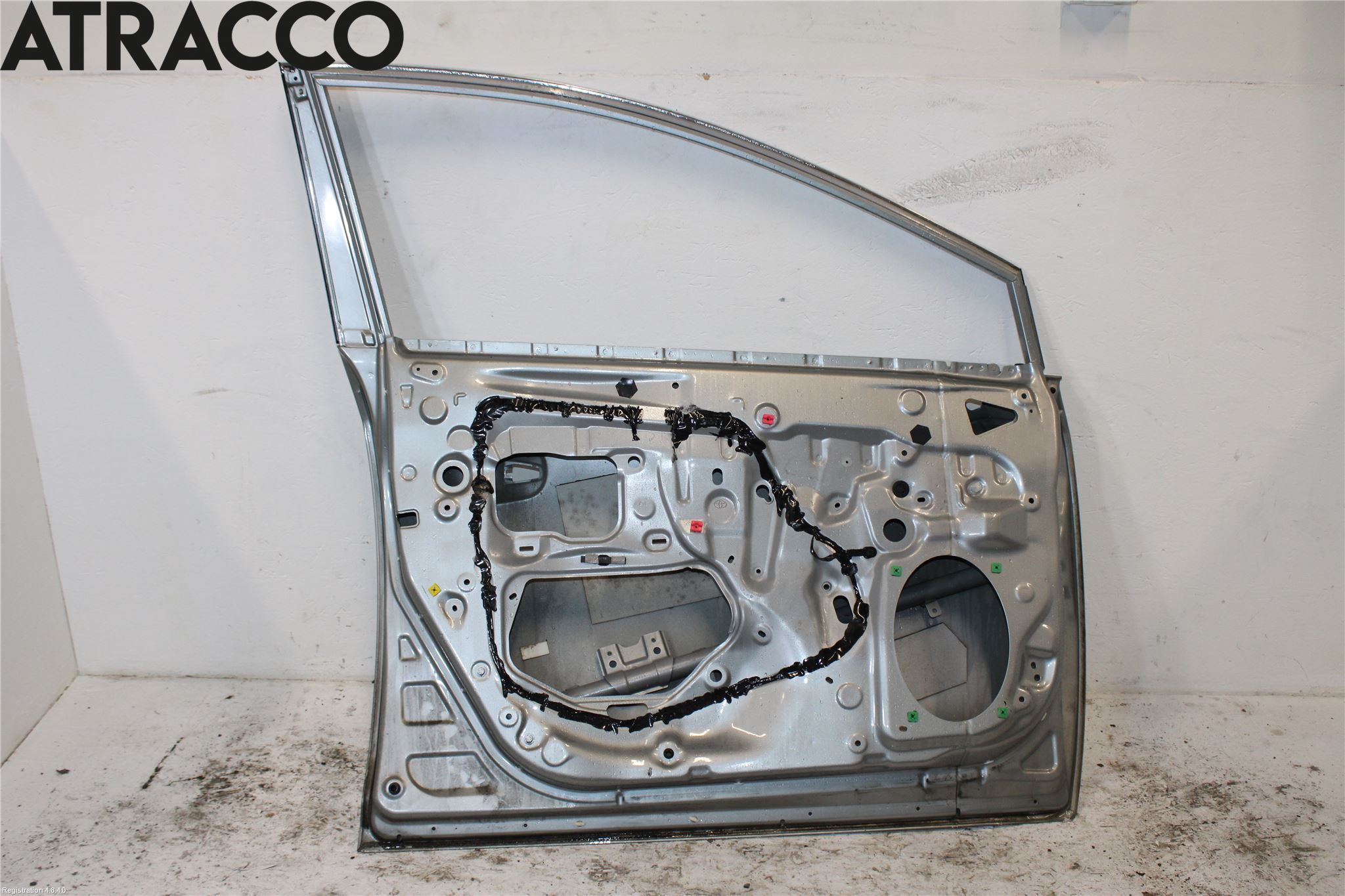 Toyota AVENSIS 09-15 Dør 4D Foran Venstre