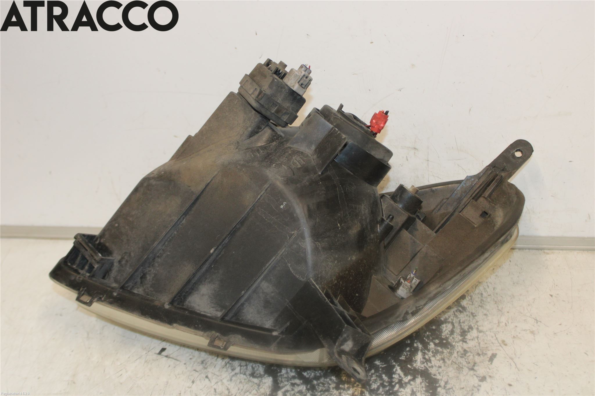 Toyota RAV 4 00-06 Frontlykt Høyre