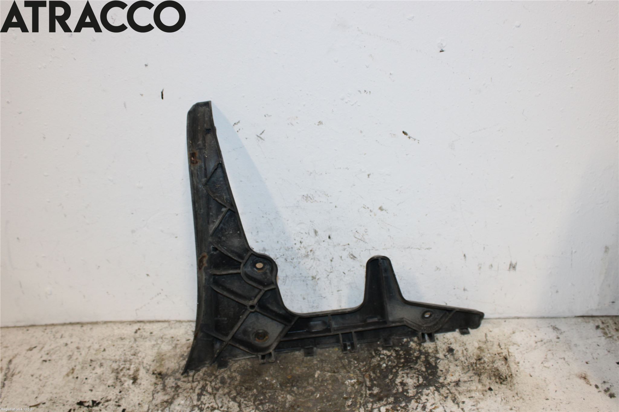 Audi A6/S6     05-11 Støtfangerfeste Bak Høyre