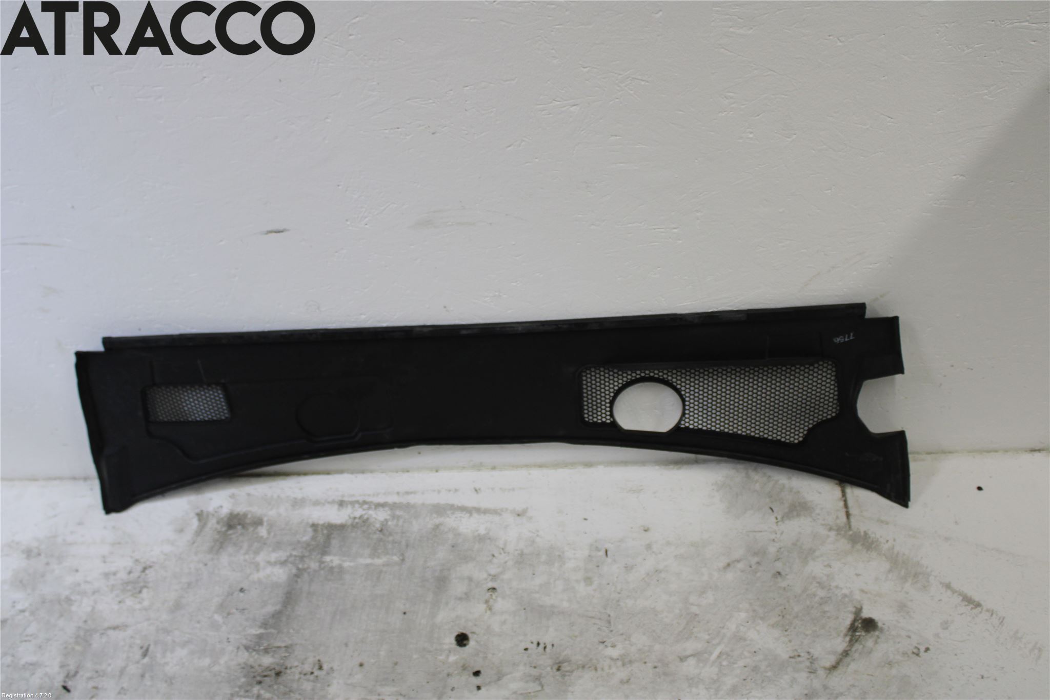 Audi A6/S6     05-11 Visker Deksel-Grill-Under Frr