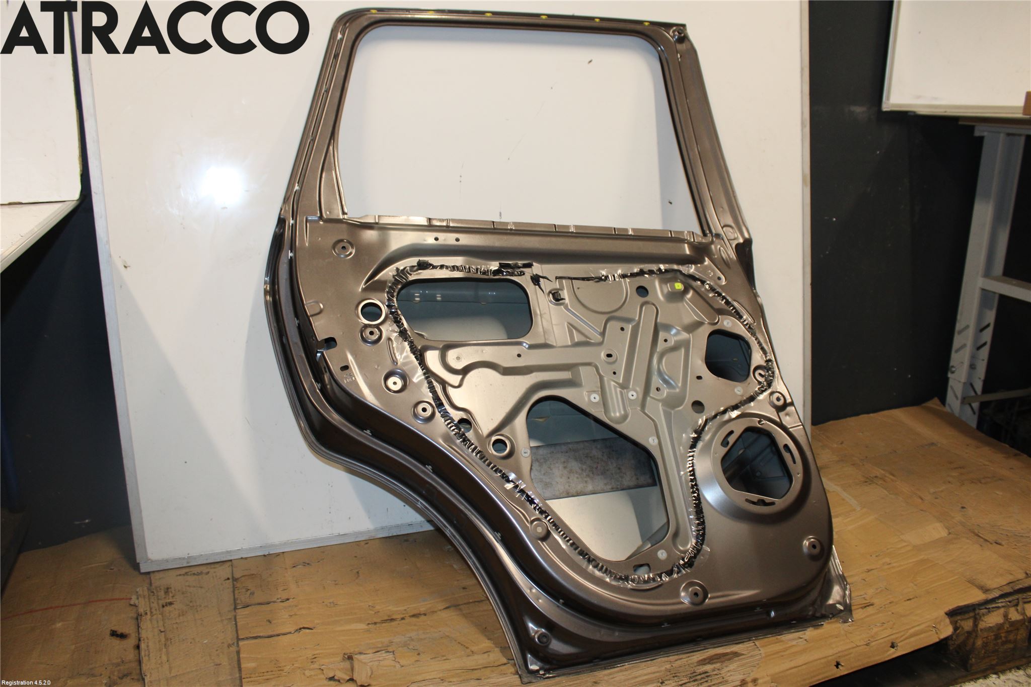 Mitsubishi OUTLANDER 13-21 Dør 4D Bak Venstre