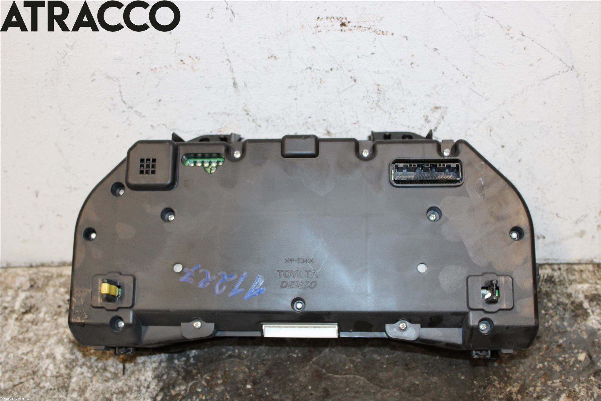 Toyota AVENSIS 09-15 Instr Kombinert