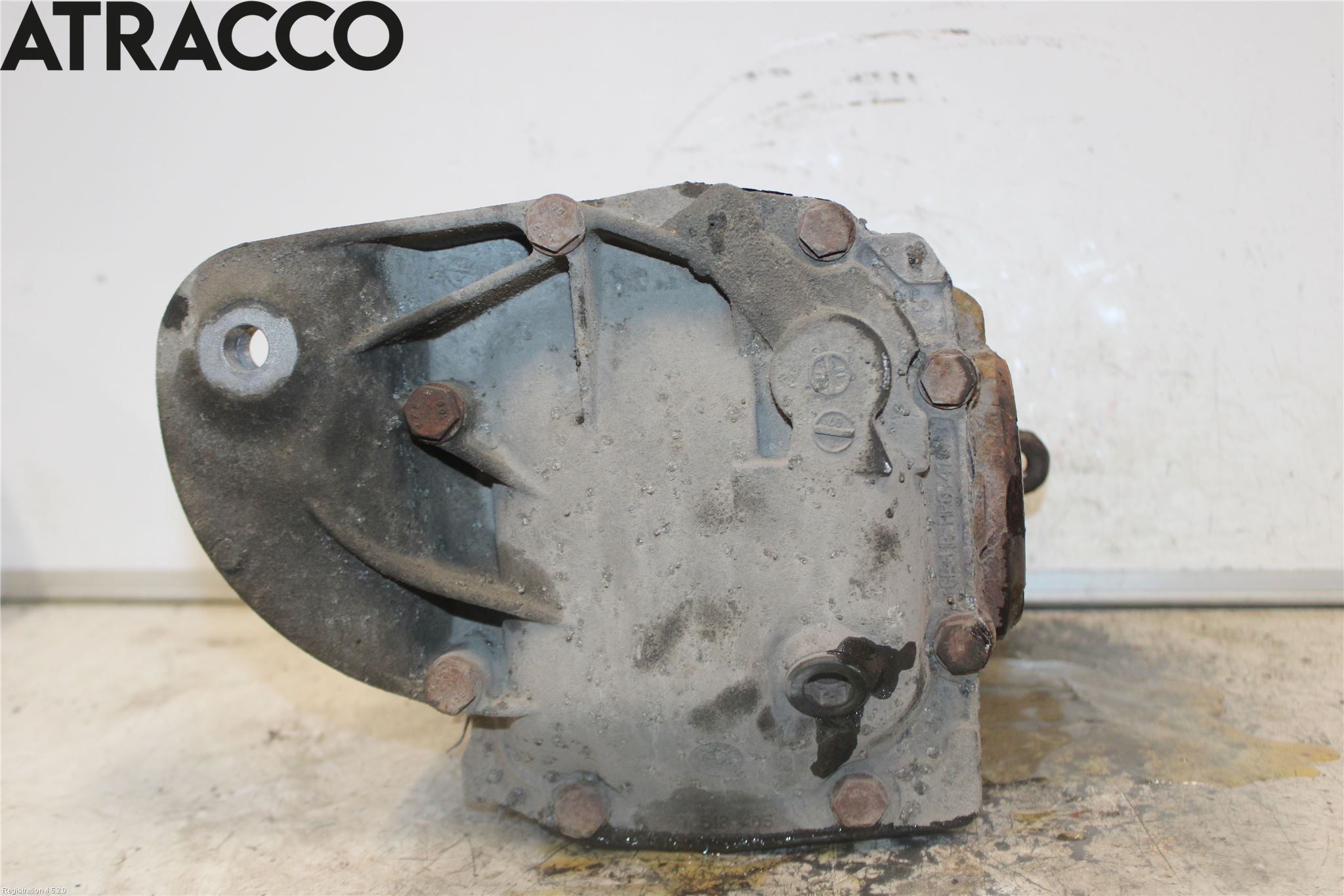 BMW 1 E87/81 5D/3D 03-11 Bakaksel Kardang Bak -Diff