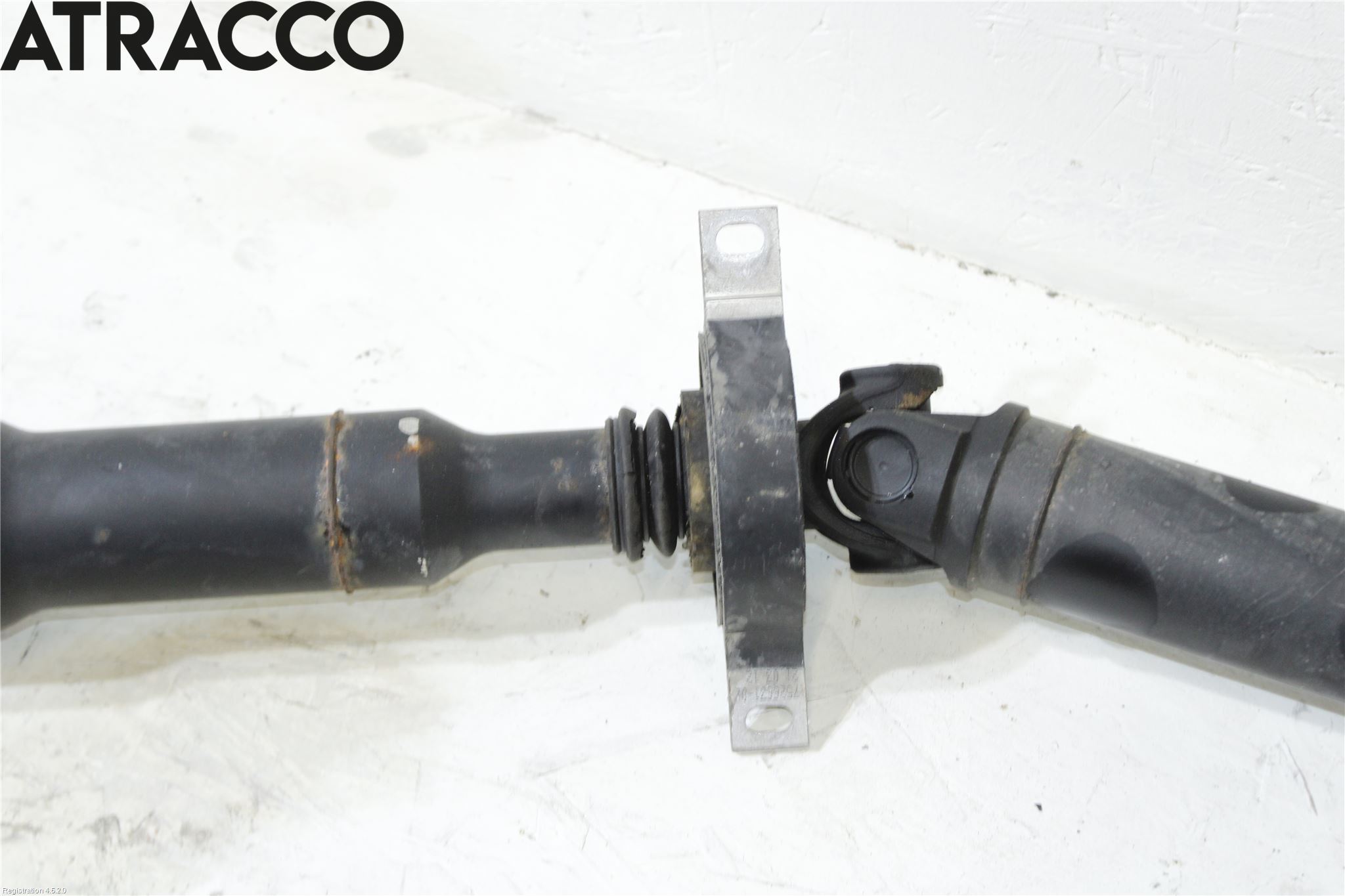 BMW 3 F30/F31/F80 12-19 Mellomaksel Kompl