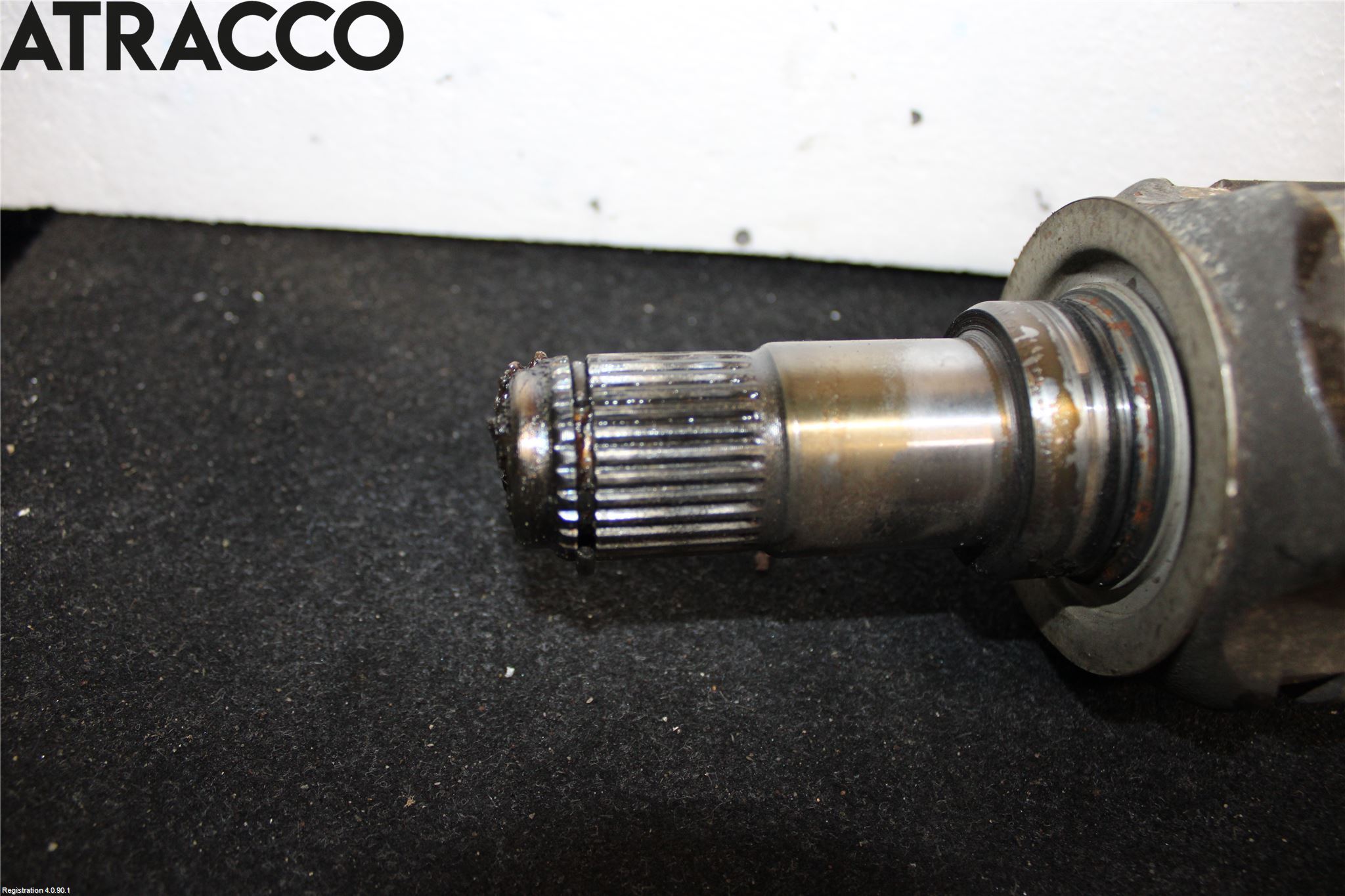 Toyota LANDCRUISER Drivaksel Foran Kompl Høyre