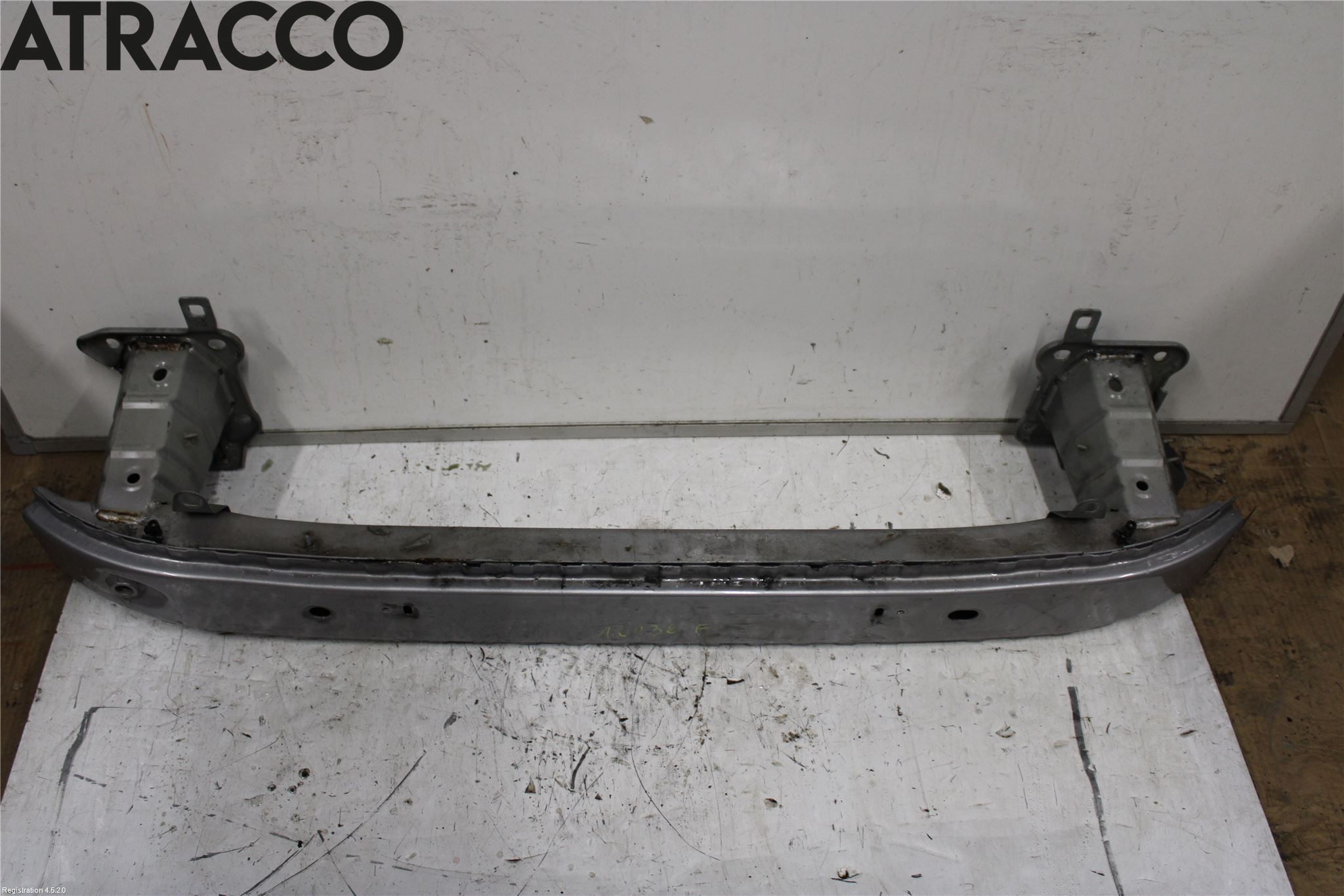 Volvo V50 08-12 Støtfanger Foran Bjelke