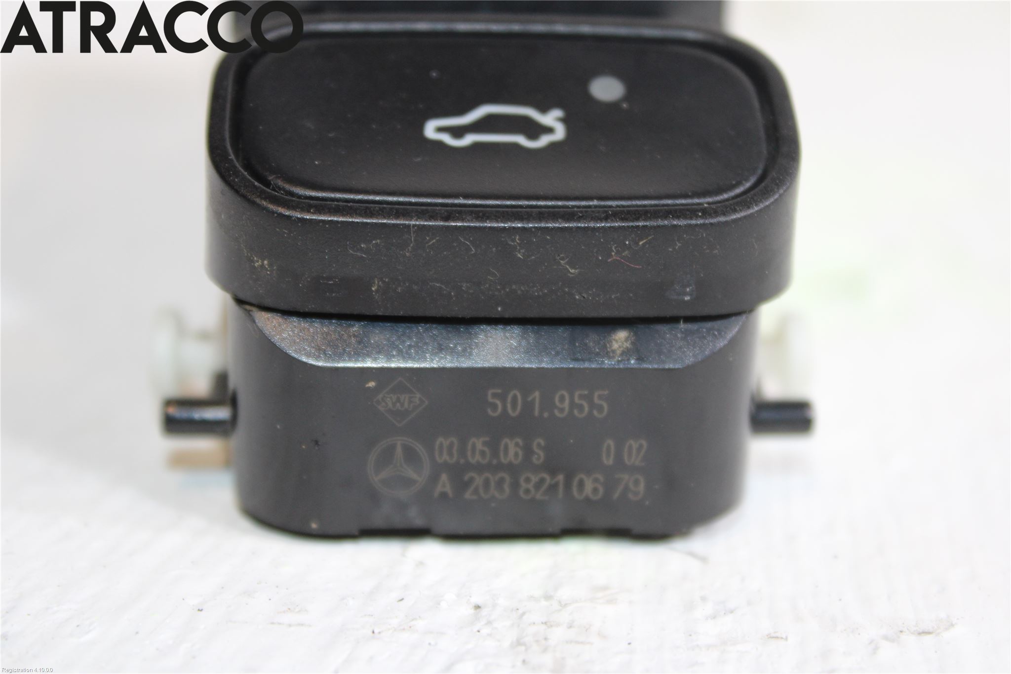 Mercedes-Benz MB C (203) 00-07 Bryter Vindusheis