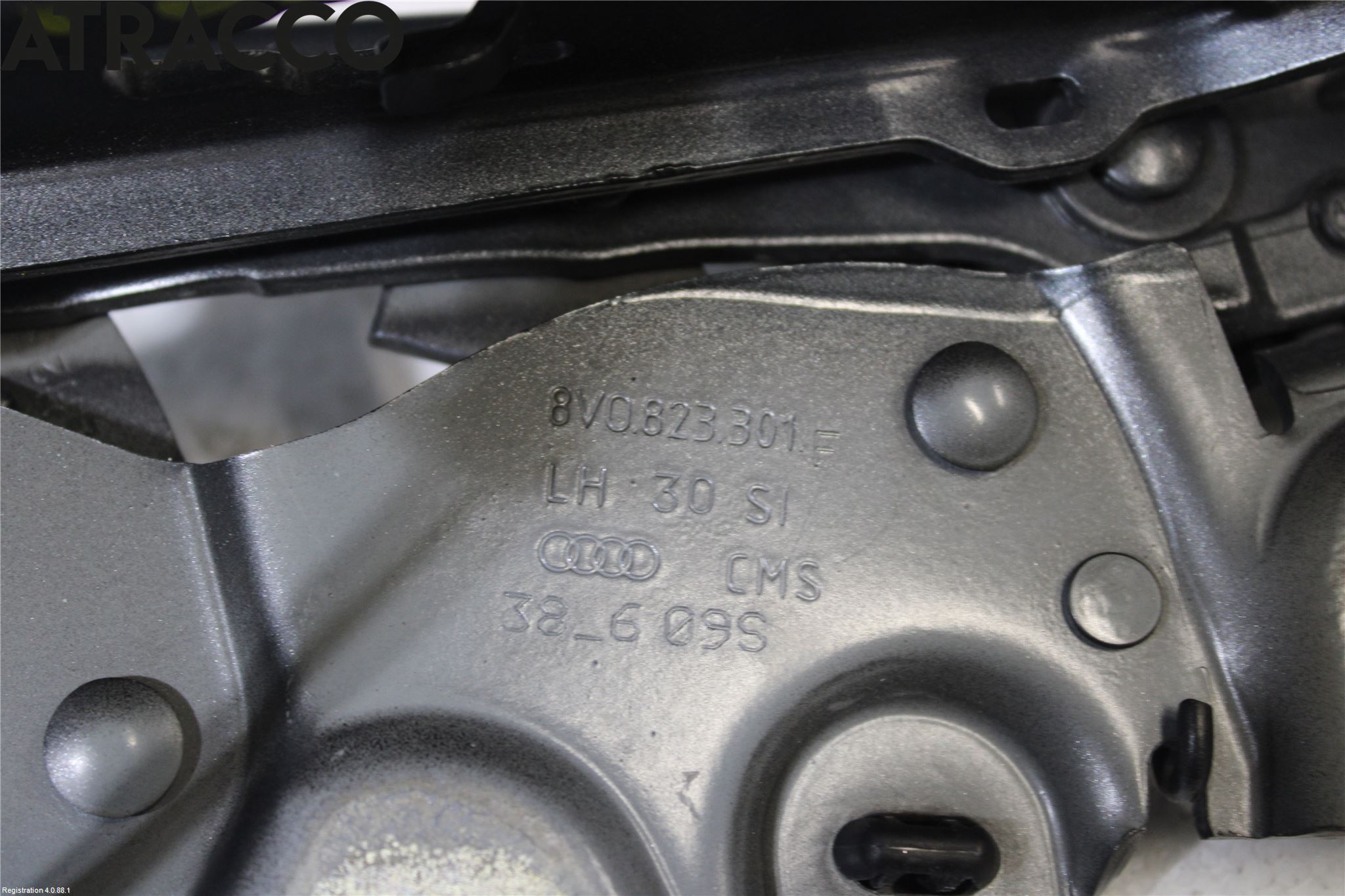 Audi A3/S3 05-13 Panser Hengsel - Hengsler