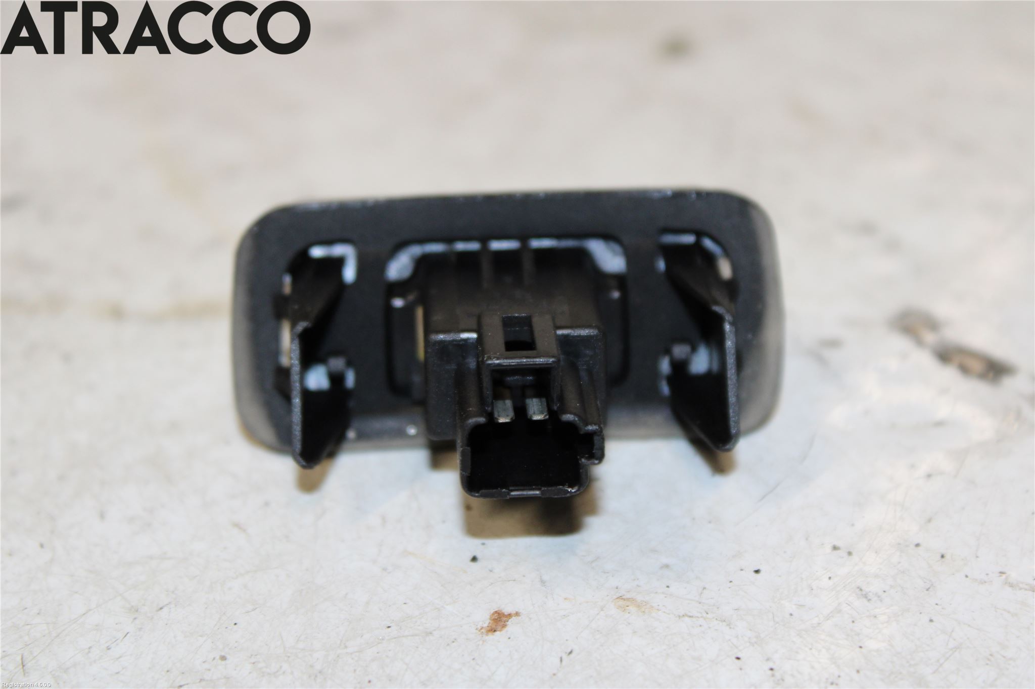 Toyota YARIS XP130 12-14 Skilt Belysning