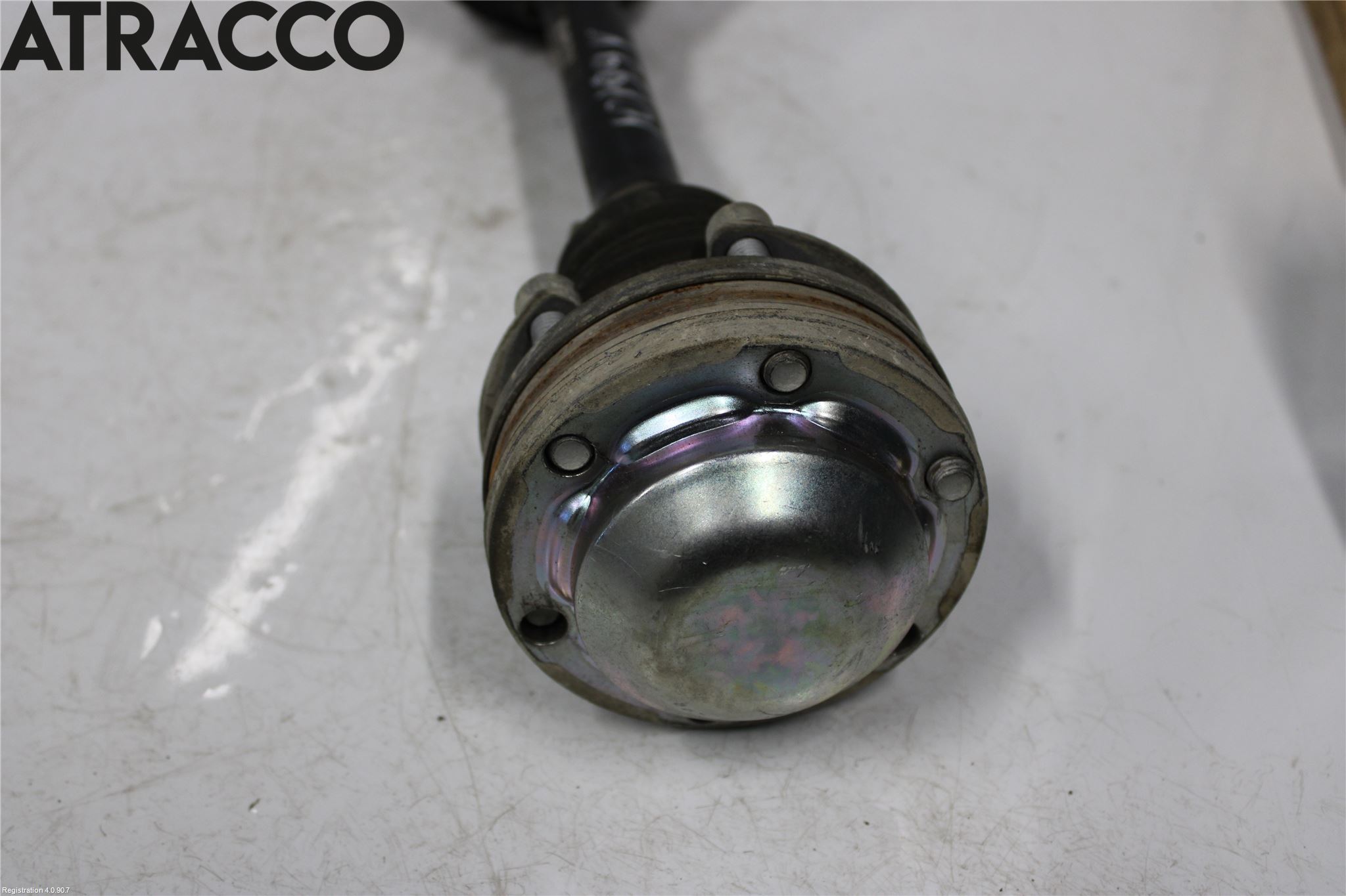 Volkswagen VW CADDY 11-15 Drivaksel Bak Kompl Venstre