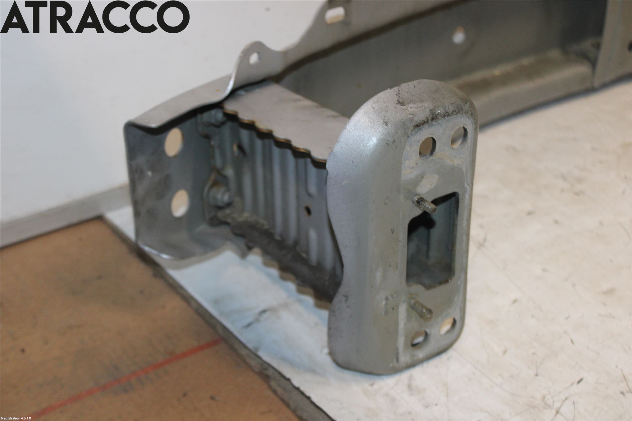 Toyota YARIS XP130 15-20 Støtfanger Foran Bjelke