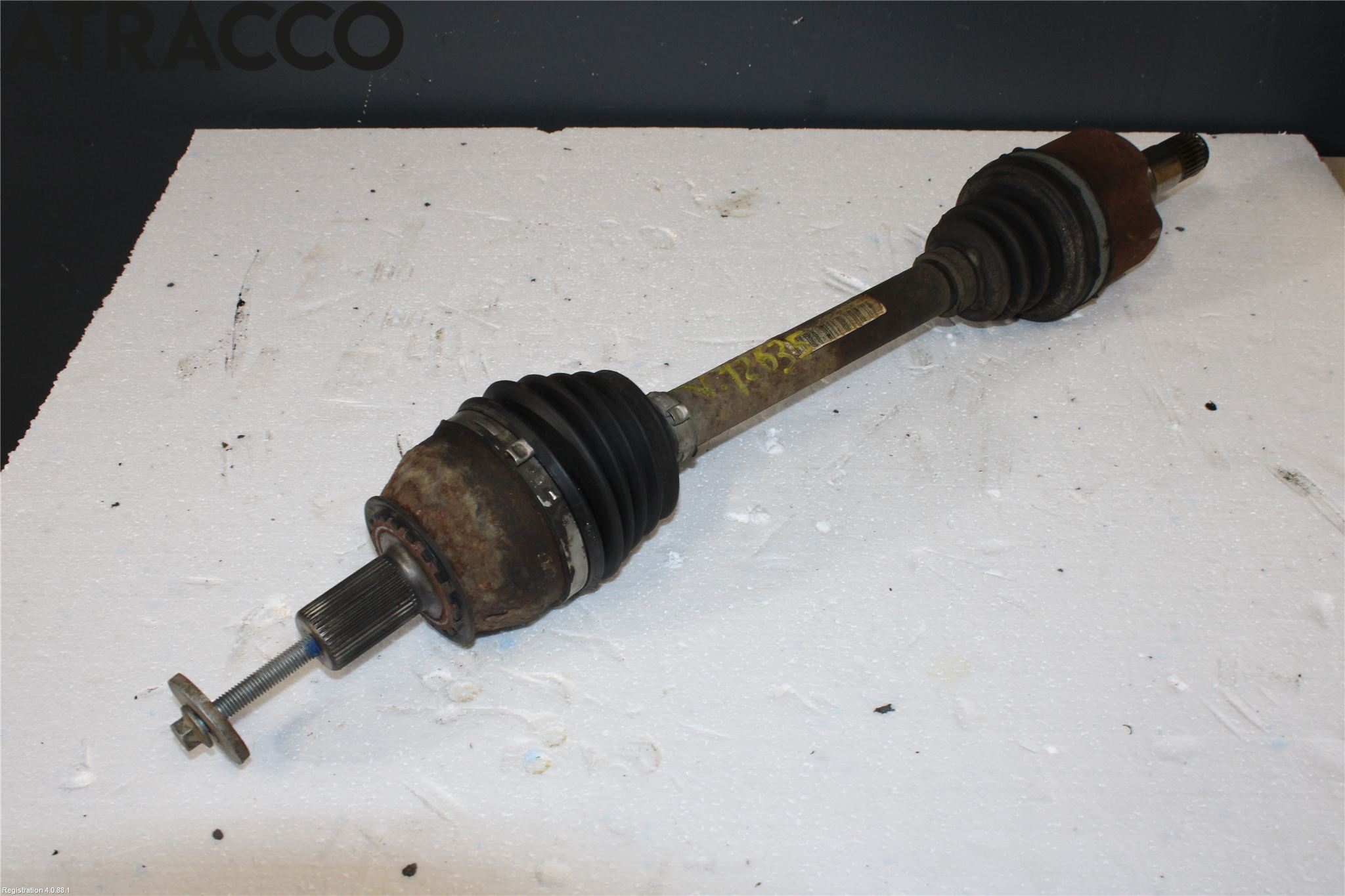 Volvo V60 11-13 Drivaksel Foran Kompl Venstre