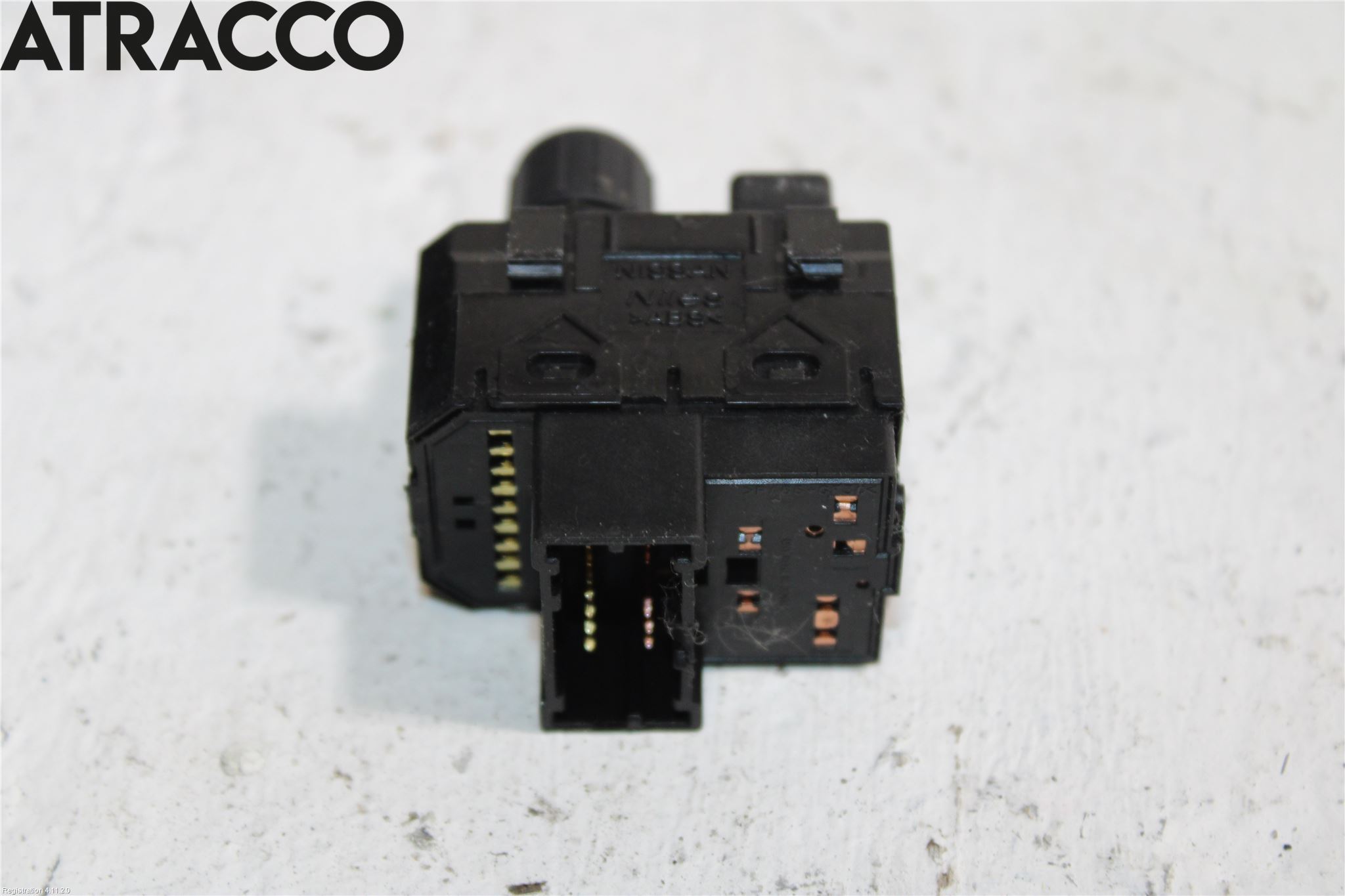 Nissan LEAF 18- Bryter Speil